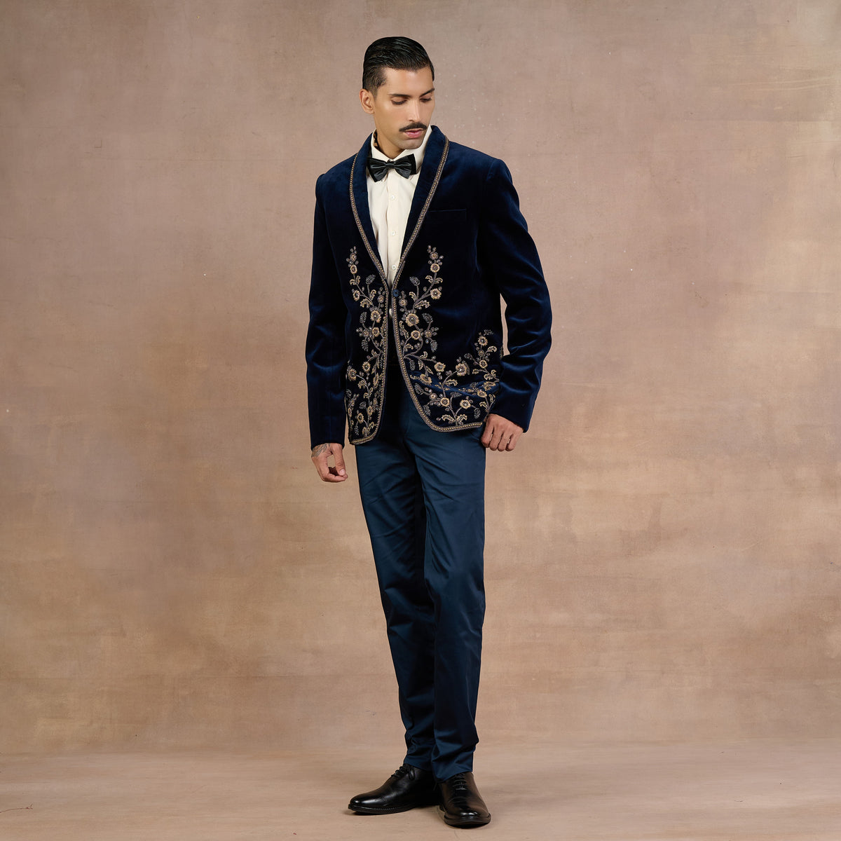 Midnight Blue Tuxedo | Siddi
