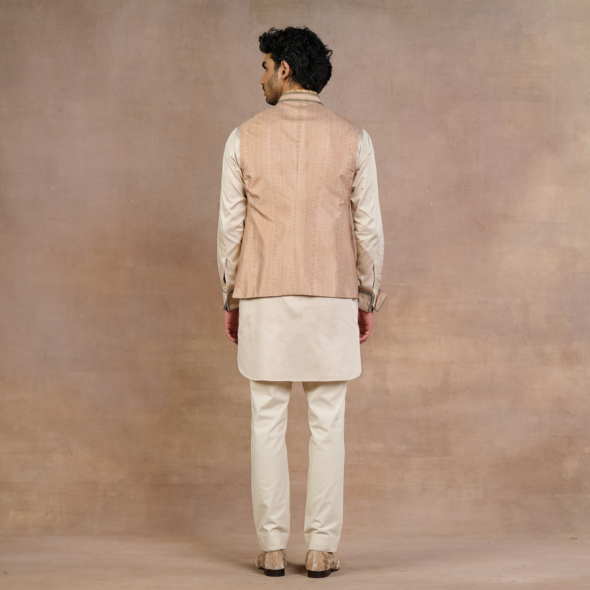 Nugrey Gold Nehru Jacket | Siddi