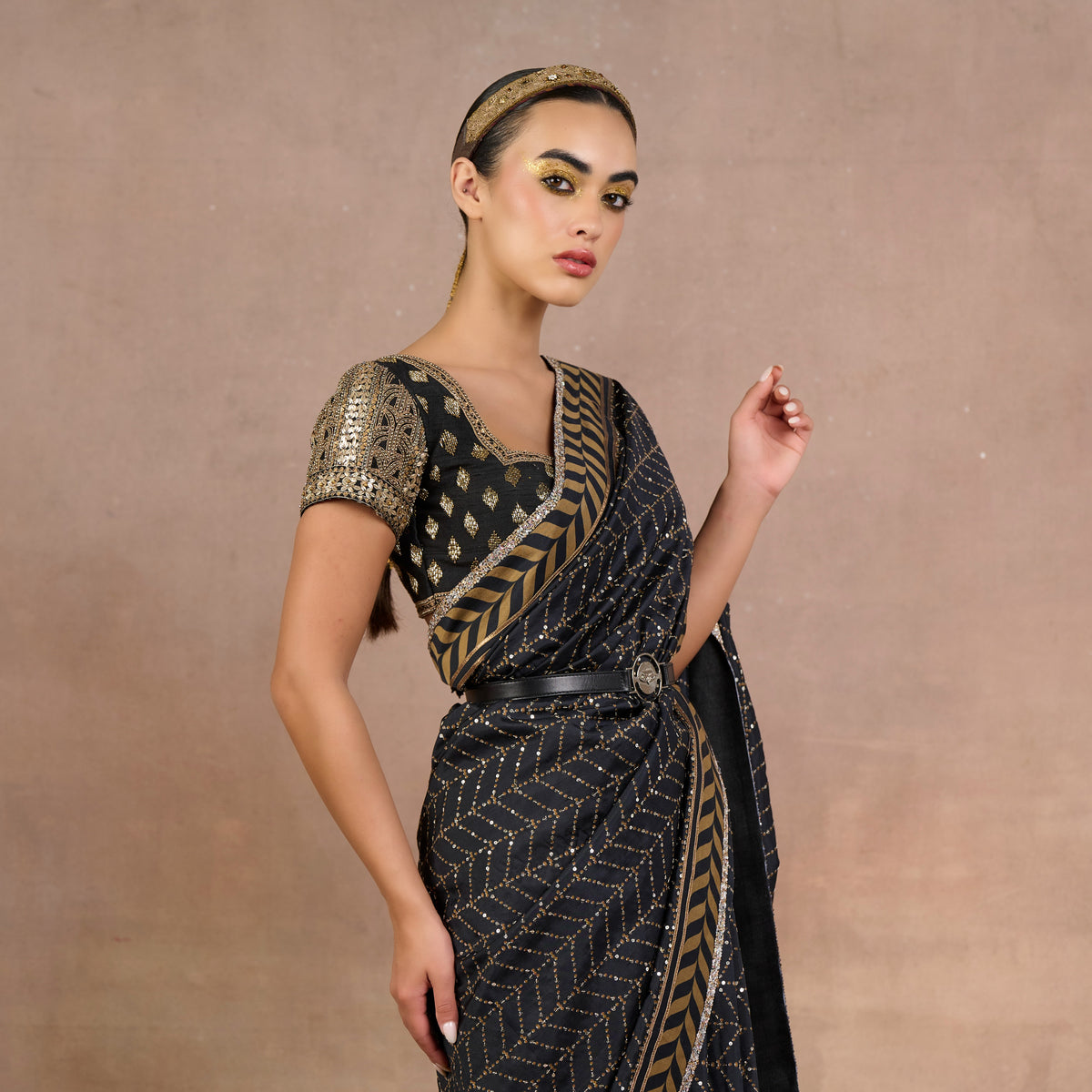 Noir Chevron Saree Set | Siddi