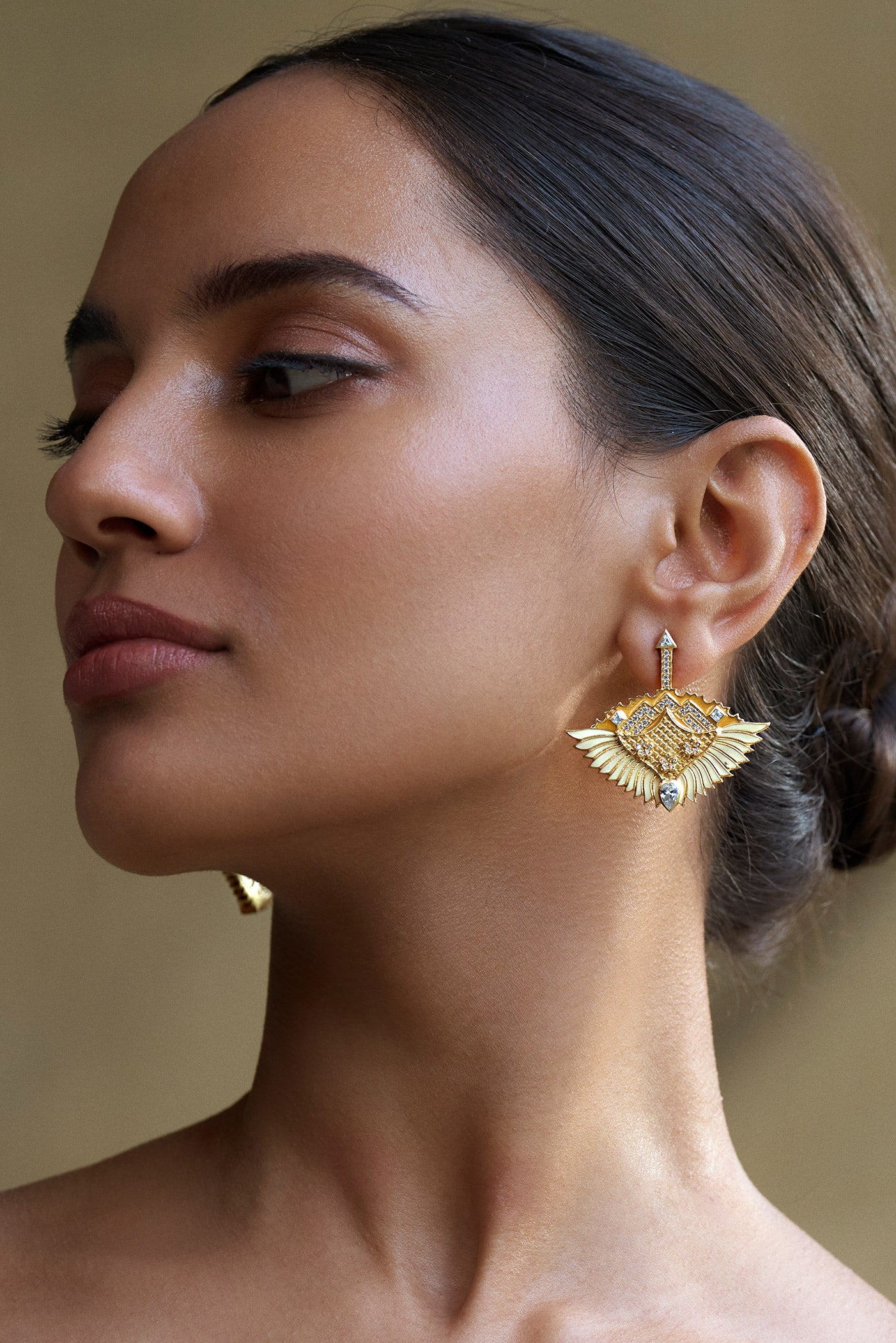 Amelia Studs