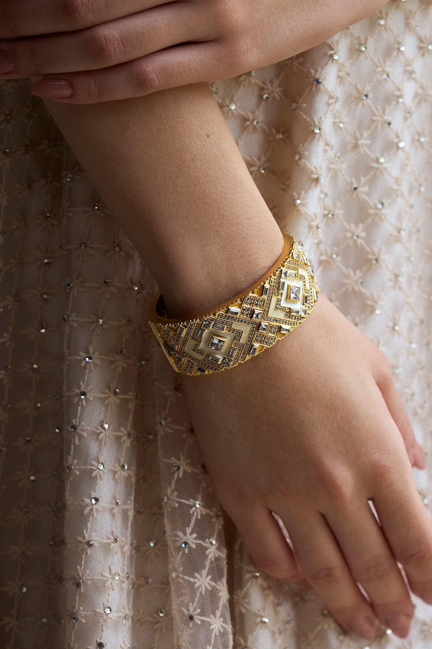 Amelia Bangle