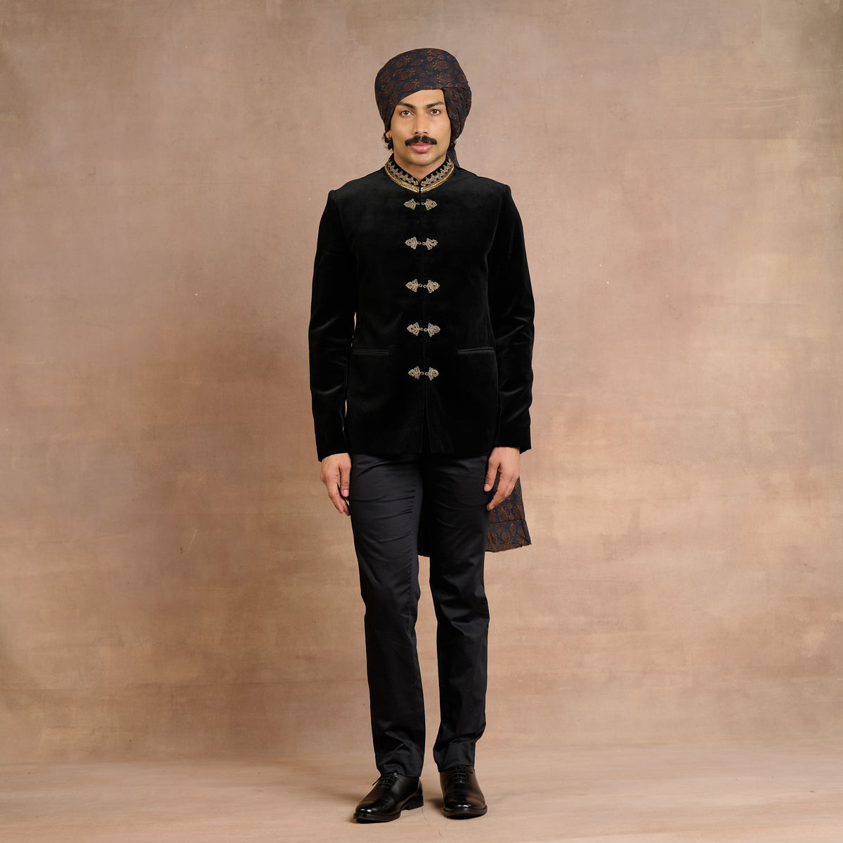 Noir Bandhgala Set | Siddi