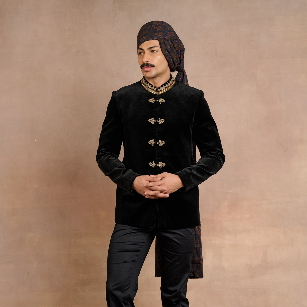 Noir Bandhgala Set | Siddi