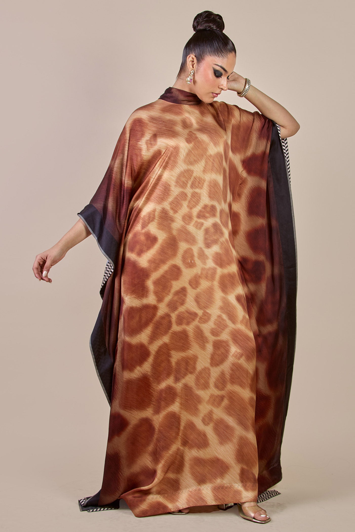 Giraffe Print Kaftan | CHHĒ