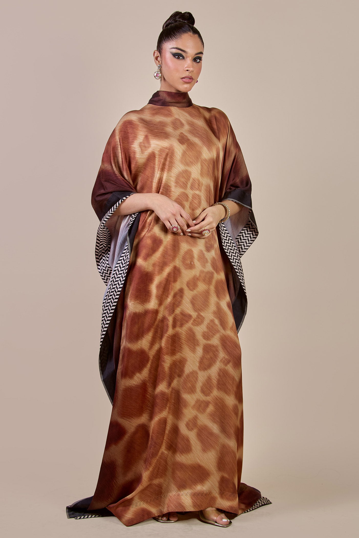 Giraffe Print Kaftan | CHHĒ
