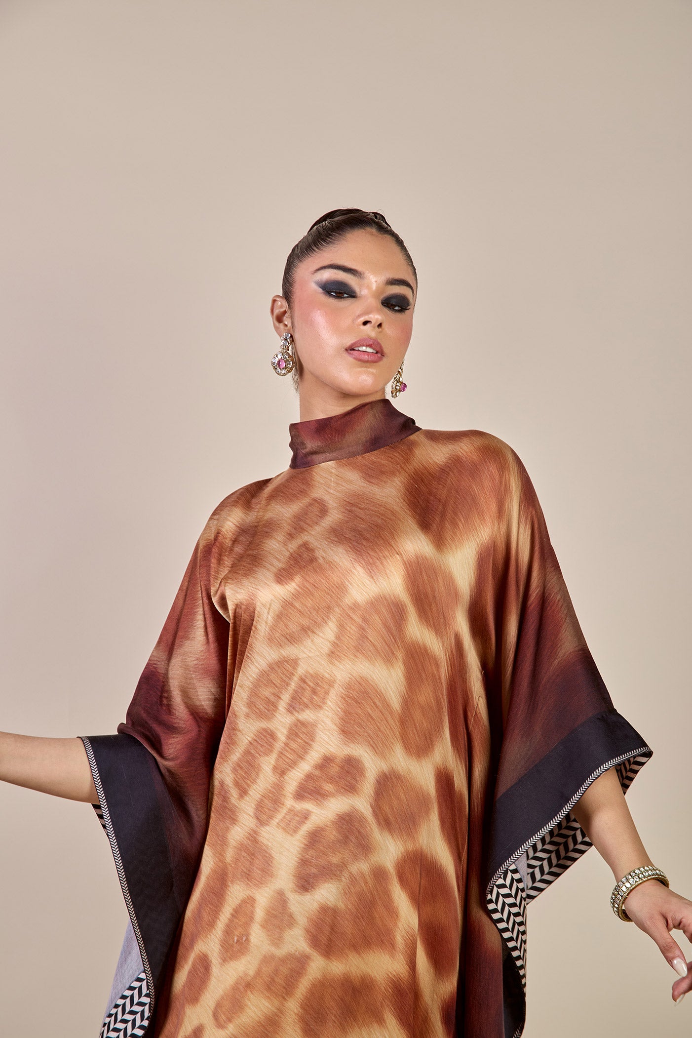 Giraffe Print Kaftan | CHHĒ