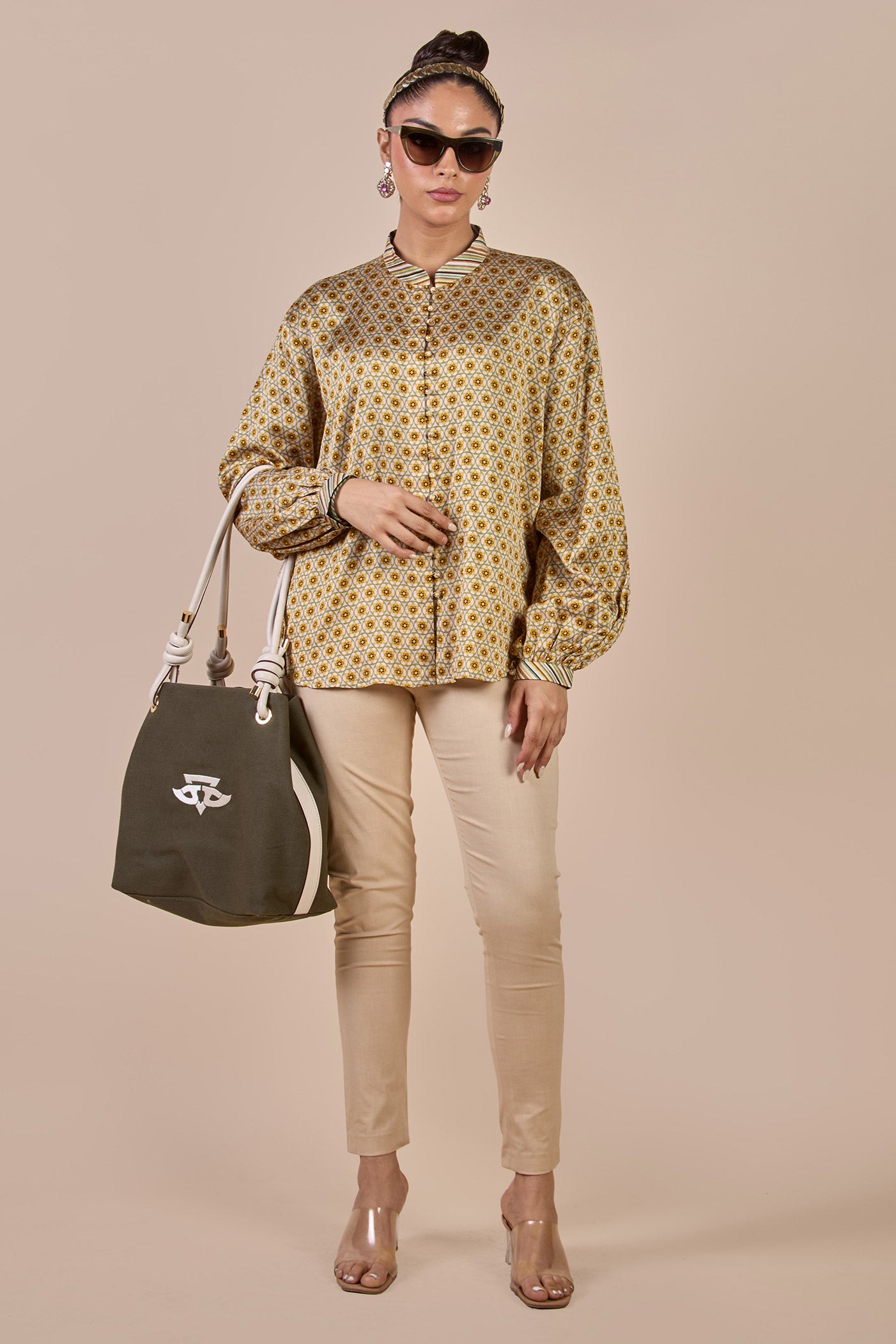 Olive Yellow - Ivory Short Top | CHHĒ