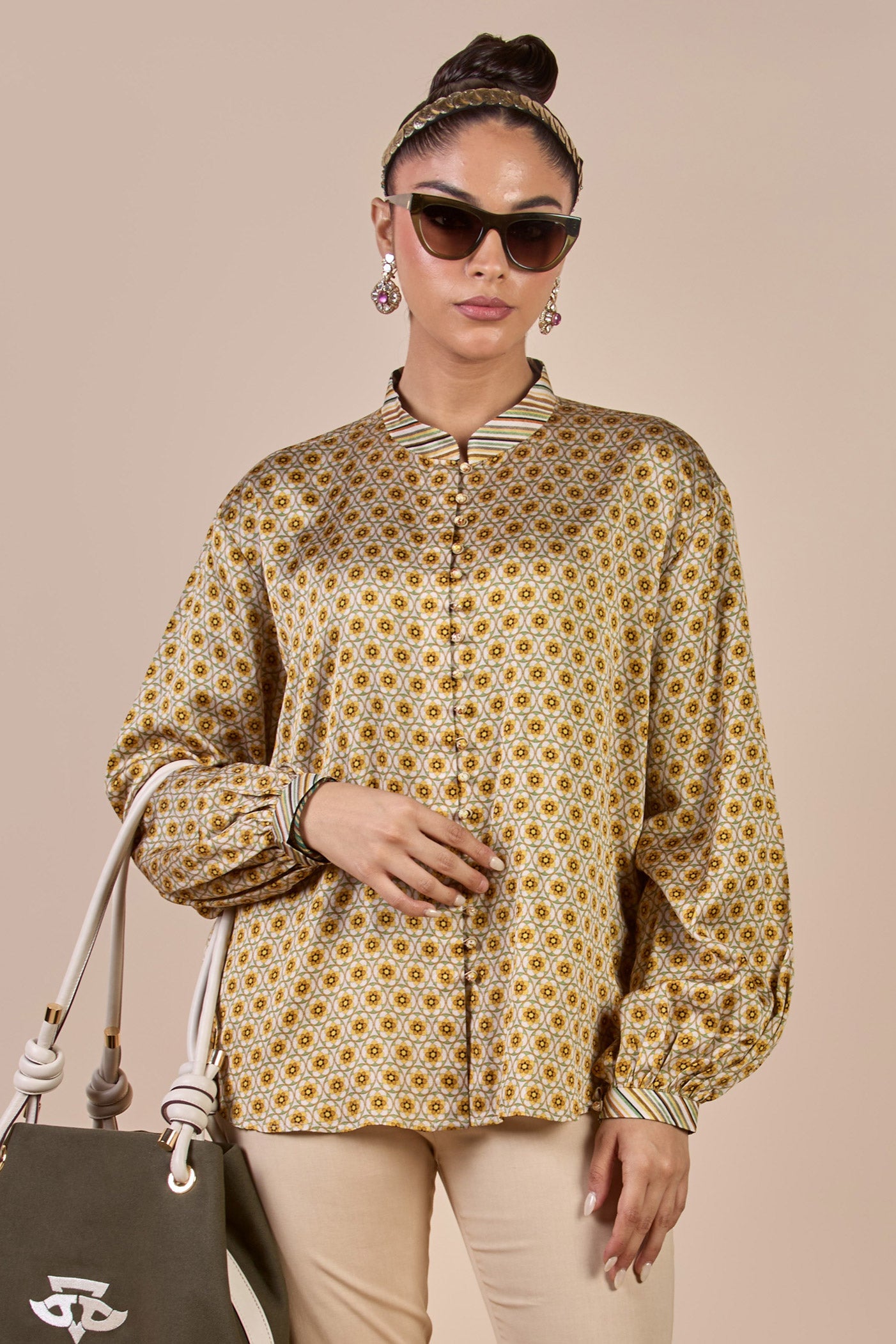 Olive Yellow - Ivory Short Top | CHHĒ