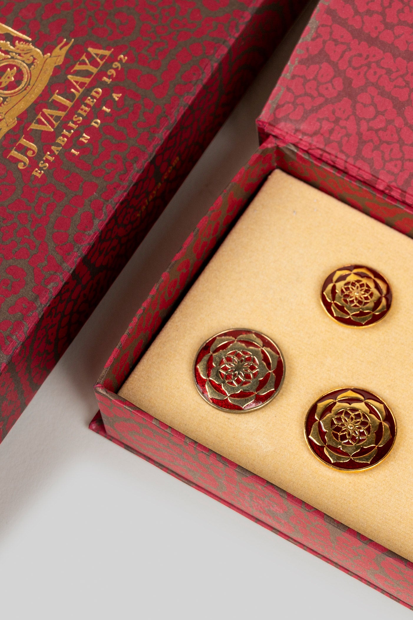 Burgundy Gold - Plated Buttons