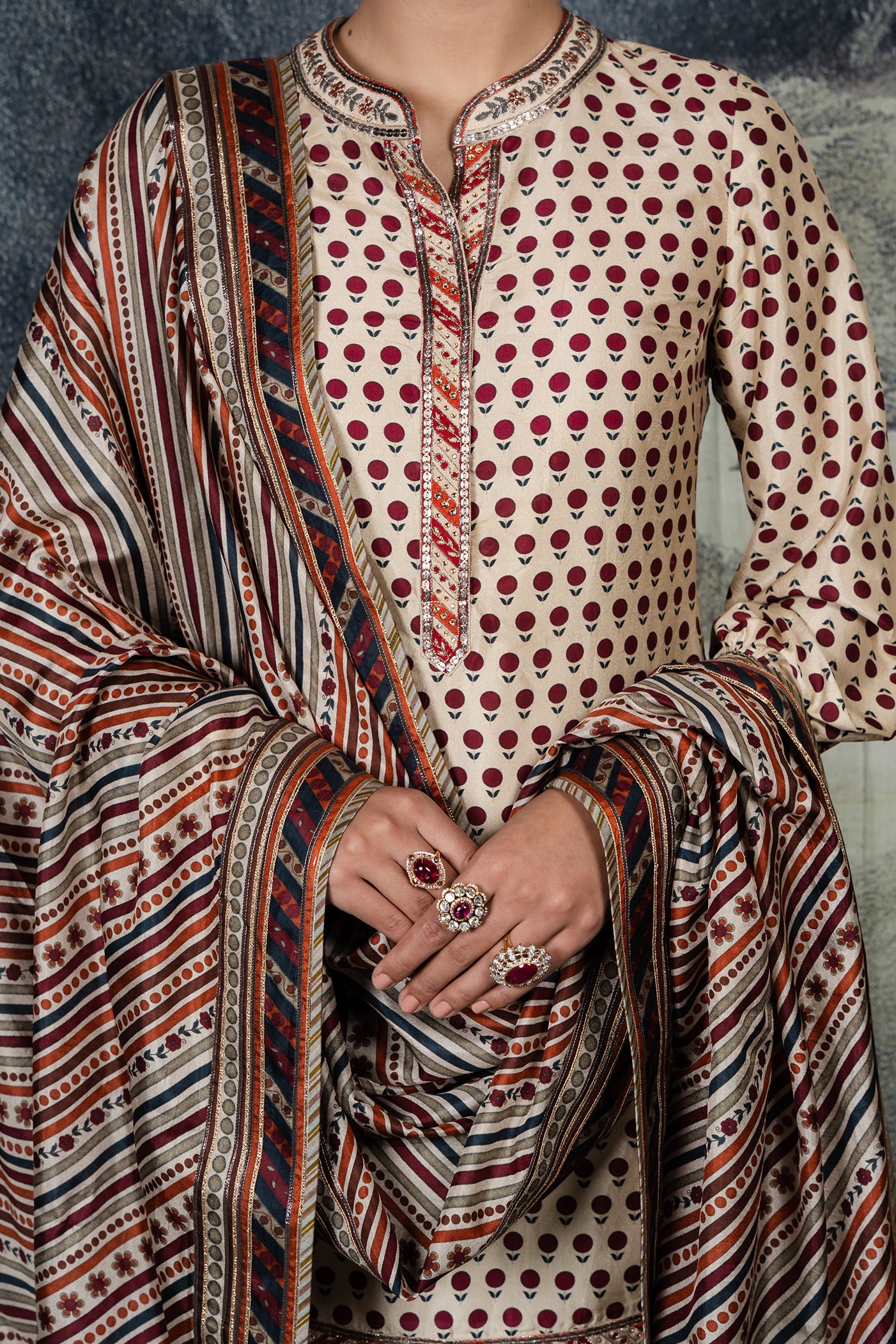 Crème Ivory - Red Tunic Set | BARODA