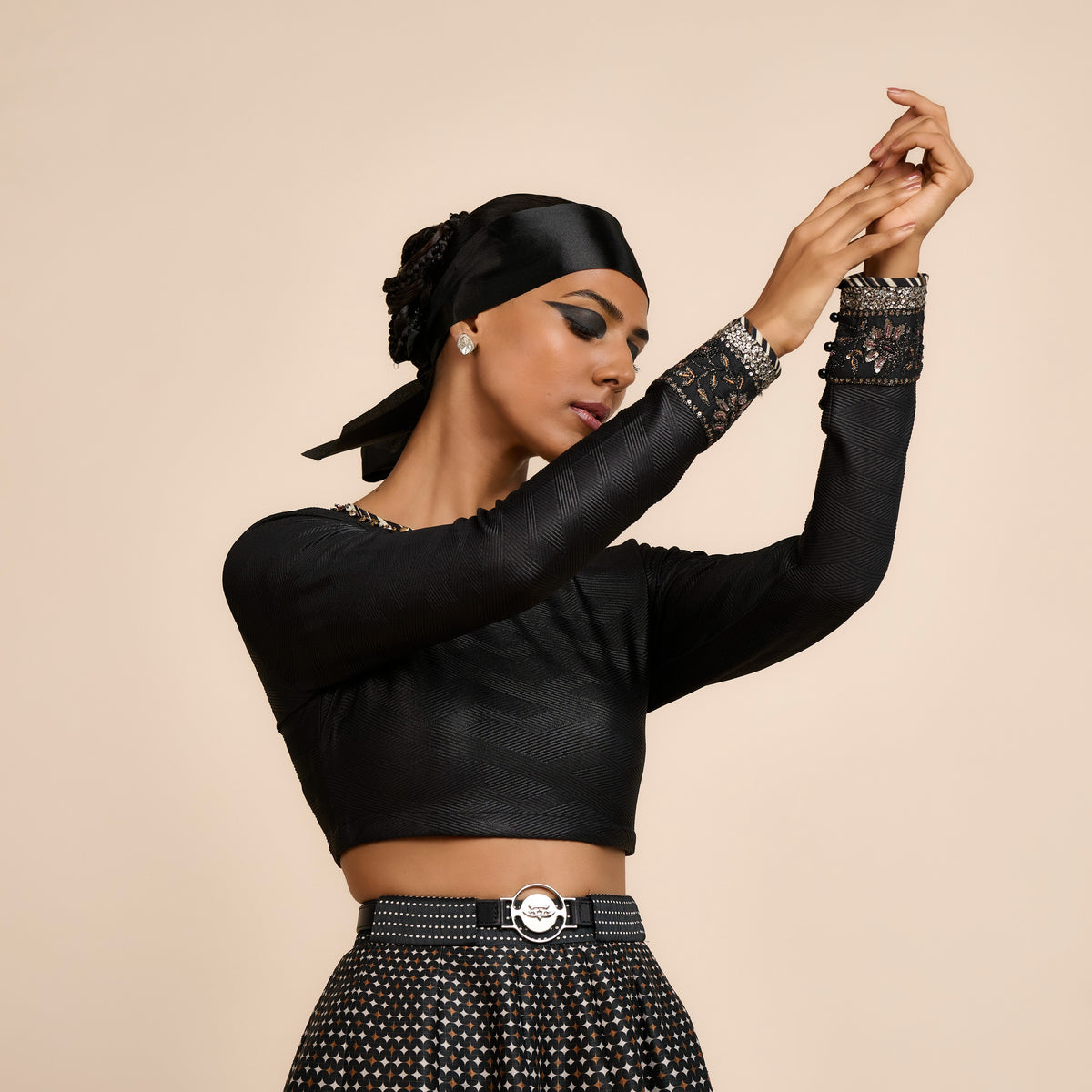 NOIR TUNIC | FESTIVE EDIT