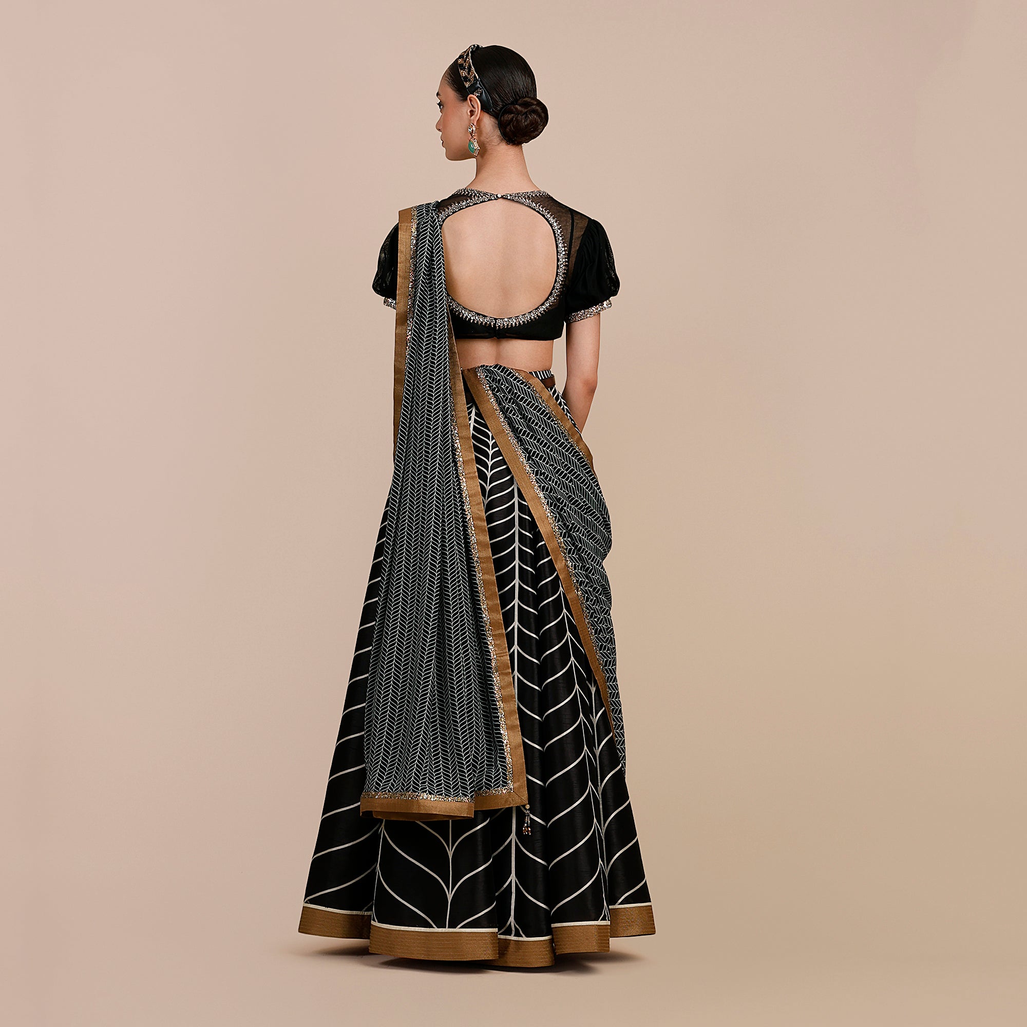 Linear Black Chevron Skirt Set | SATT