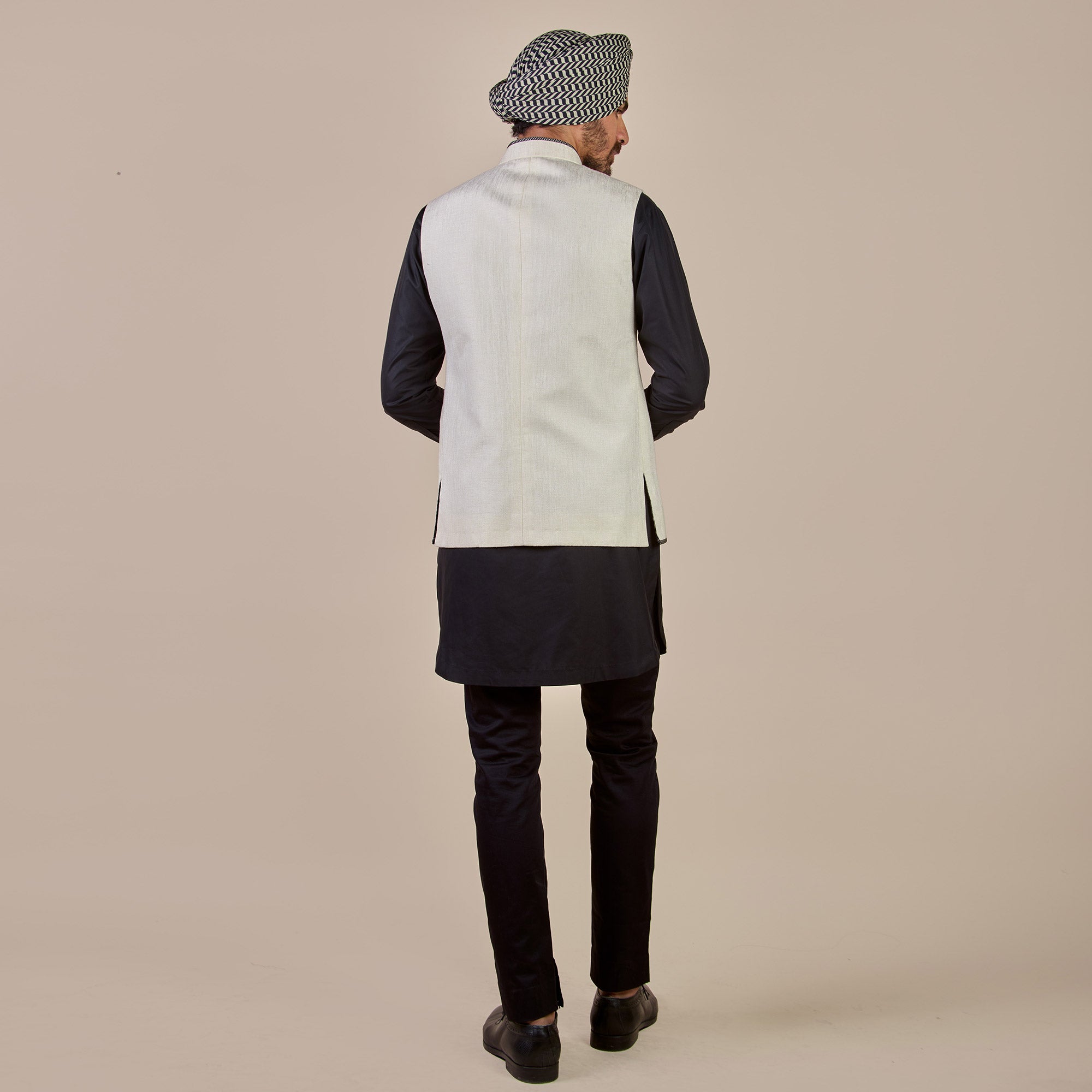 Pearl Ivory Nehru Jacket | CHHĒ