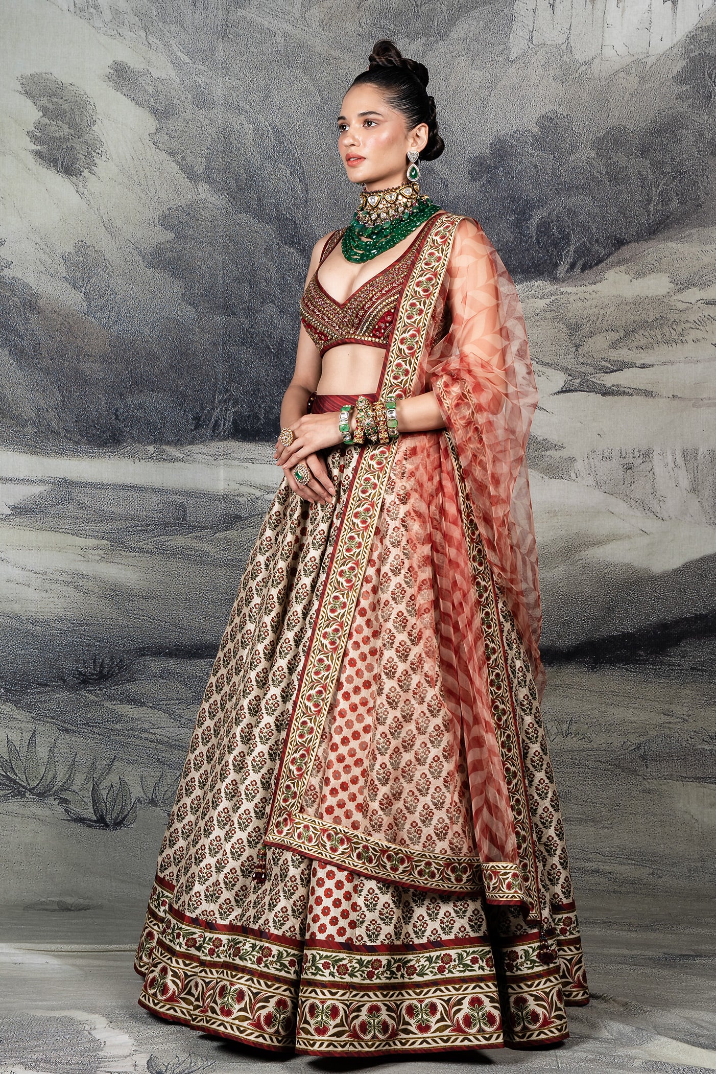 Red - Ivory Skirt Set | BARODA