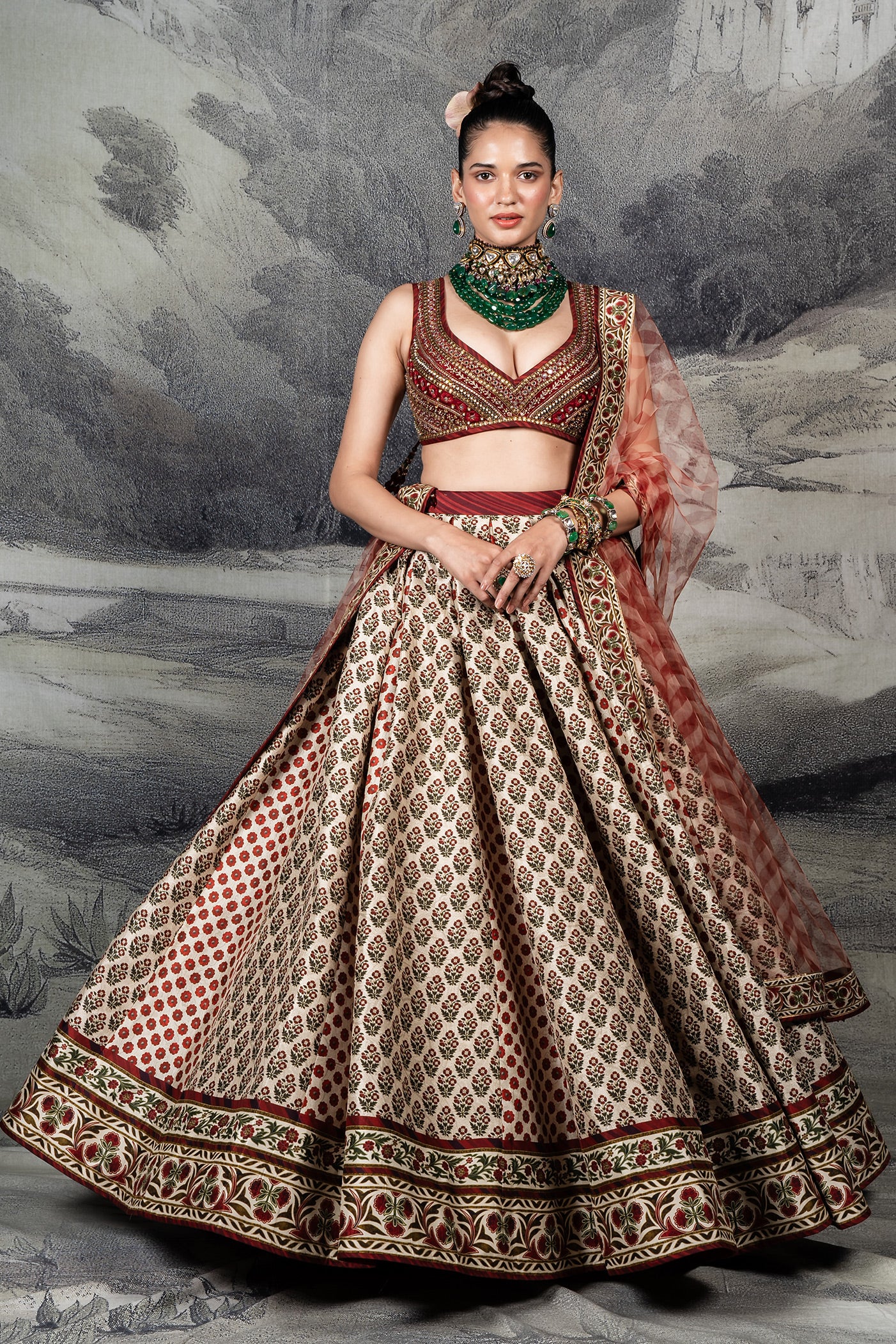 Red - Ivory Skirt Set | BARODA