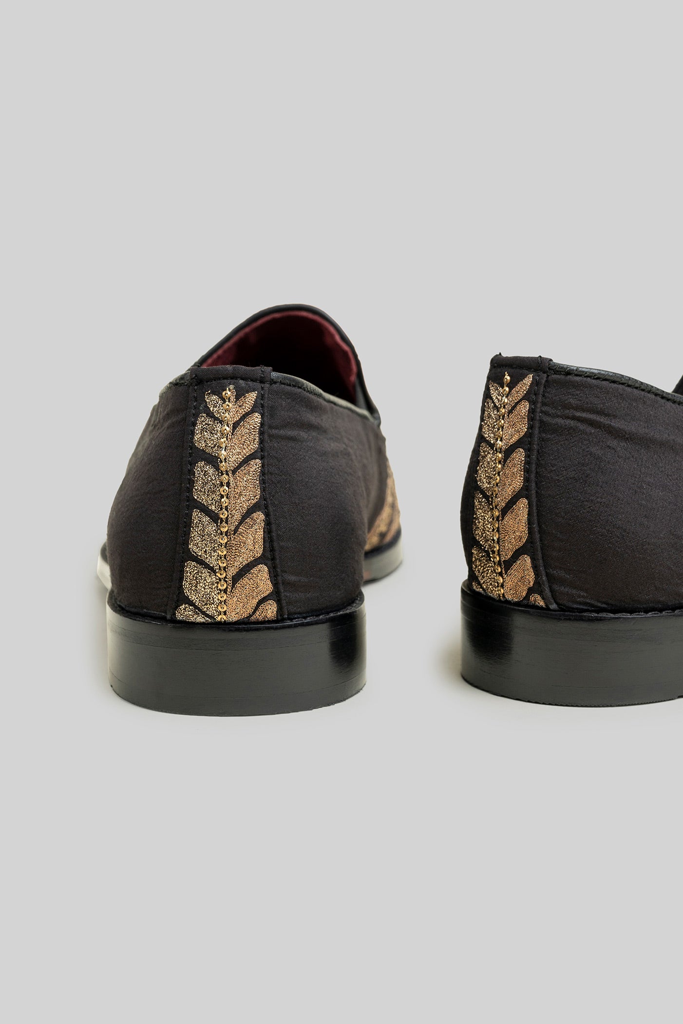 Noir Black Embroidered Loafers