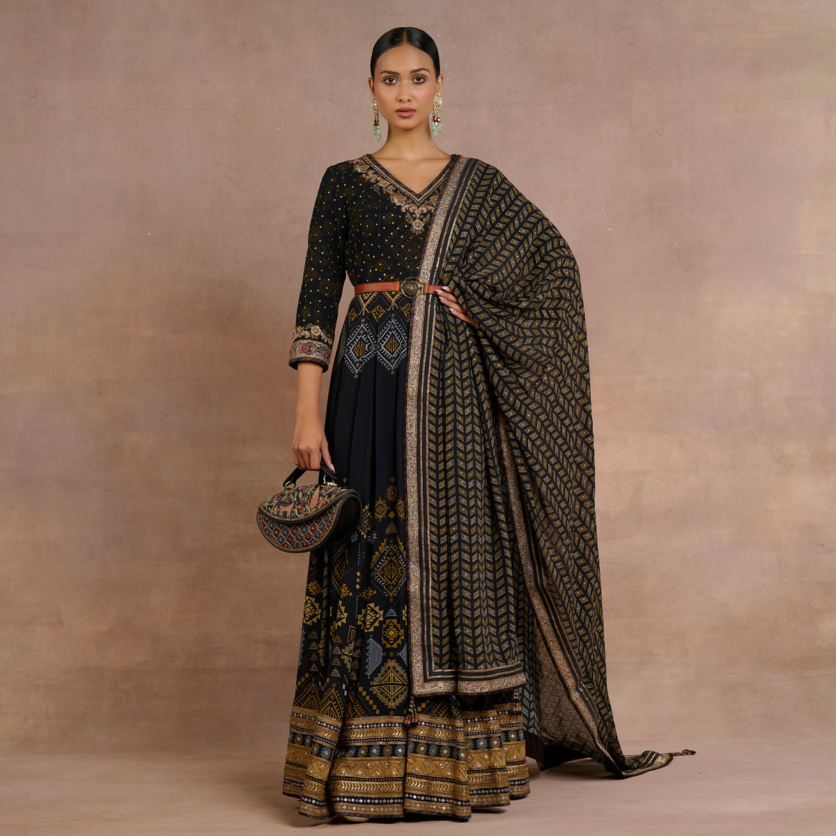 Noir Anarkali Set | Siddi