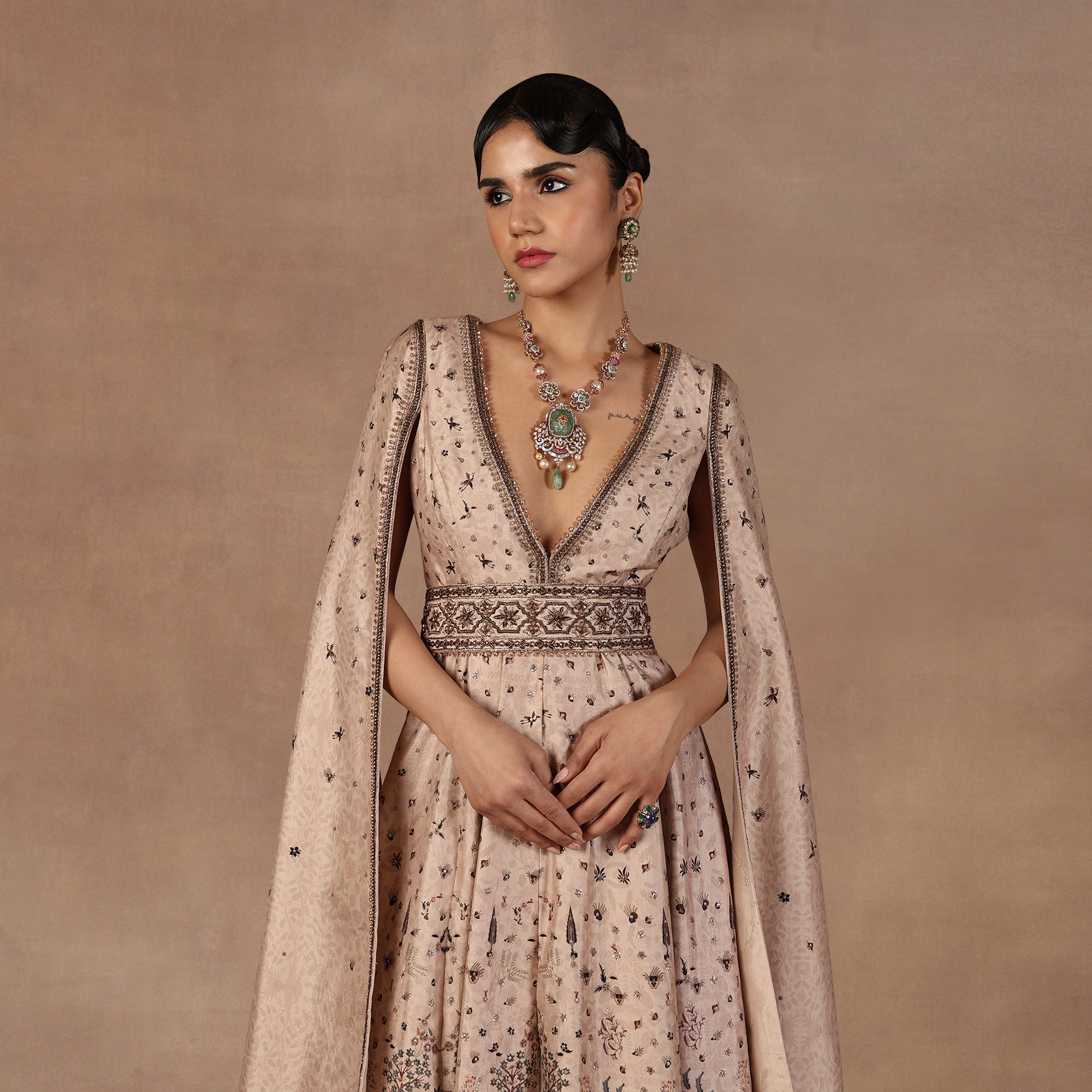 Almond Ivory Jacket Set | EAST