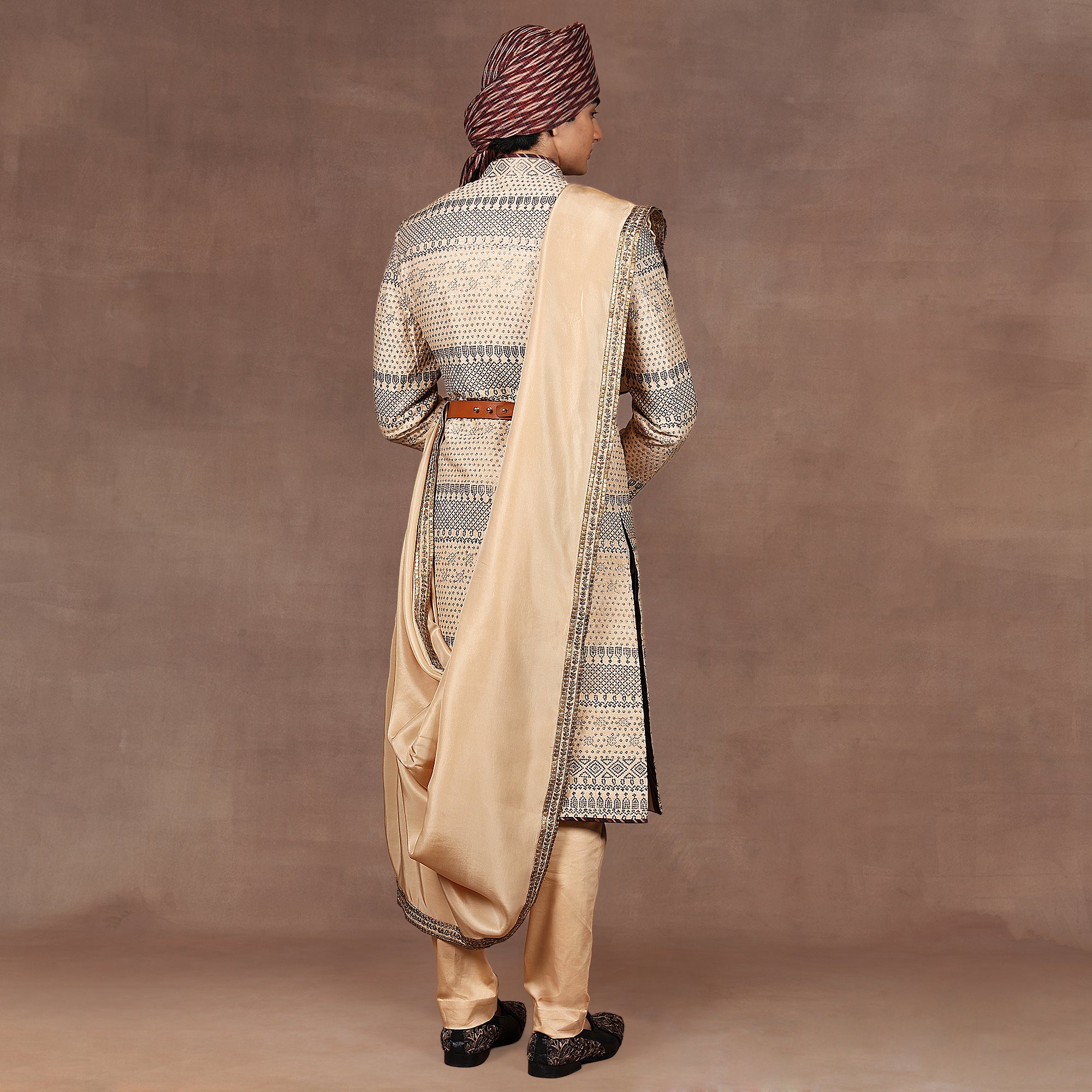 Beige Gold Stole | EAST