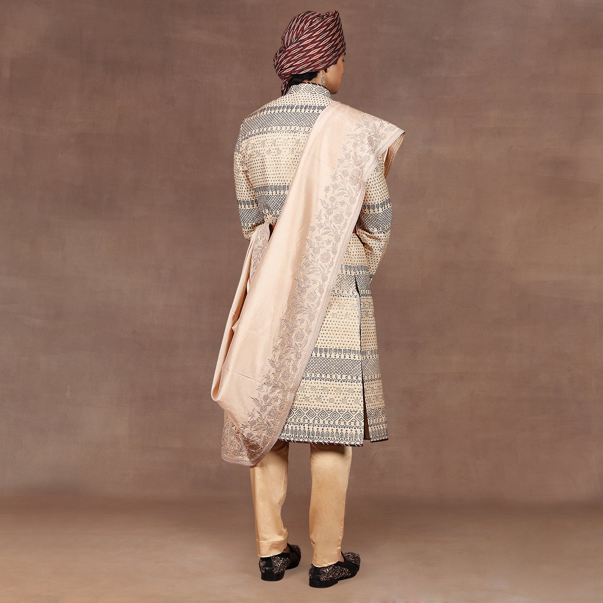 Blush Ivory Stole | EAST