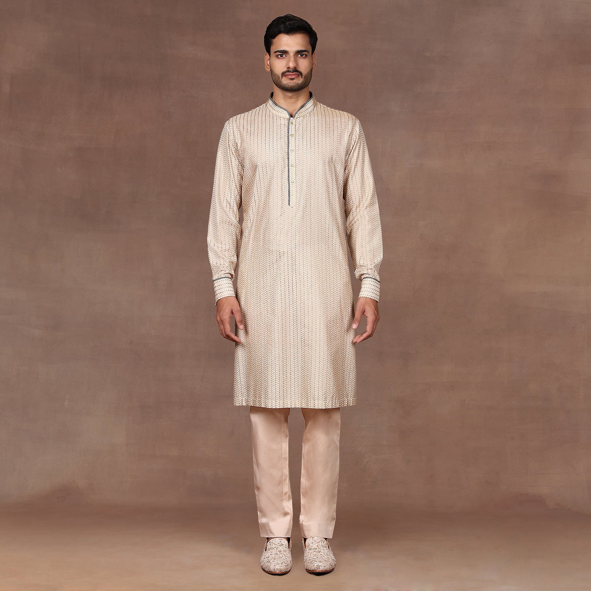 Crème Ivory Chevron Nehru Jacket Set | EAST