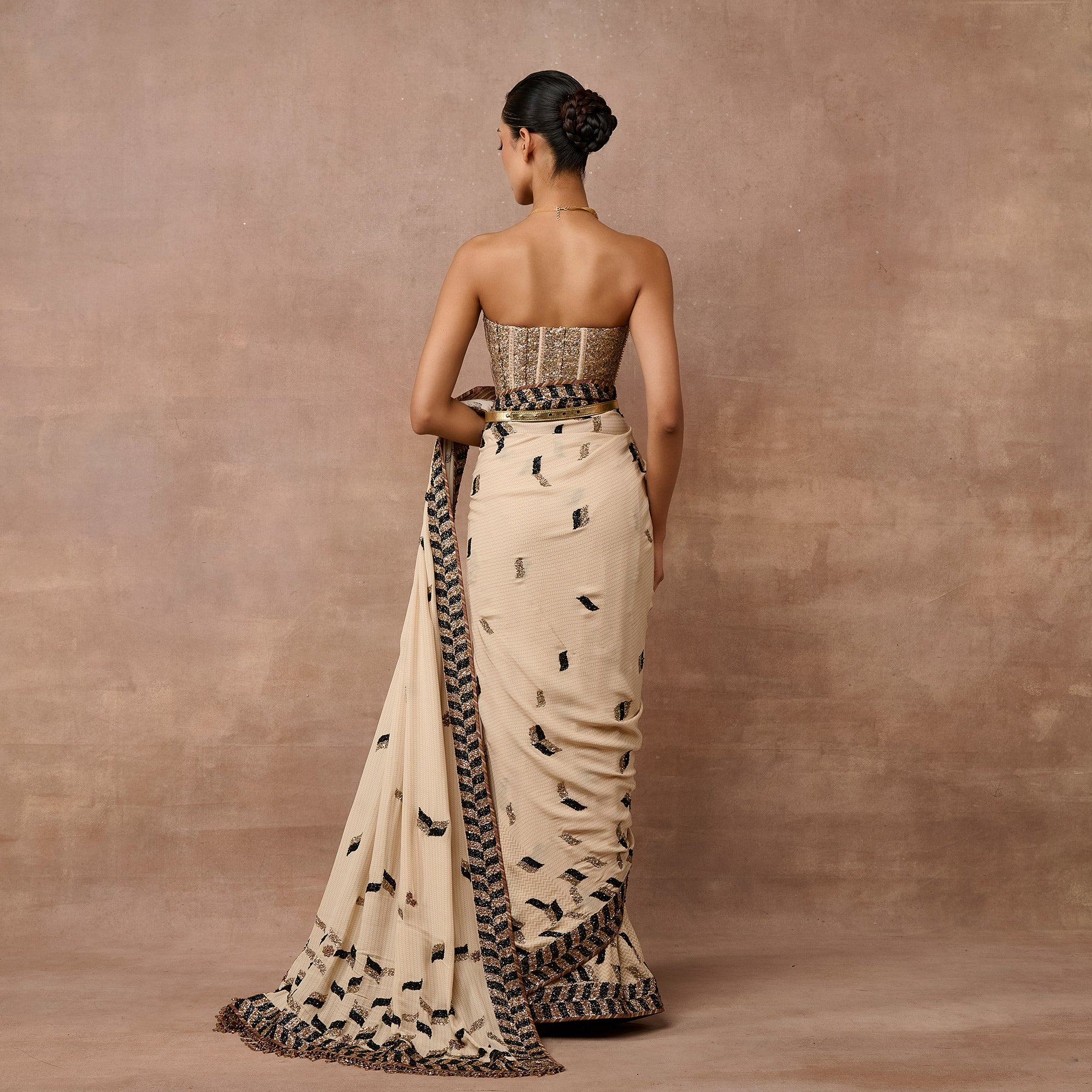 Ivory Chevron Saree Set | EAST