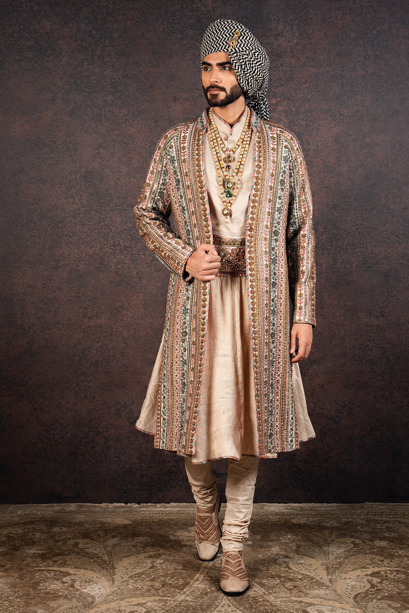 Ivory Embroidered Kamarbandh | MURAQQA