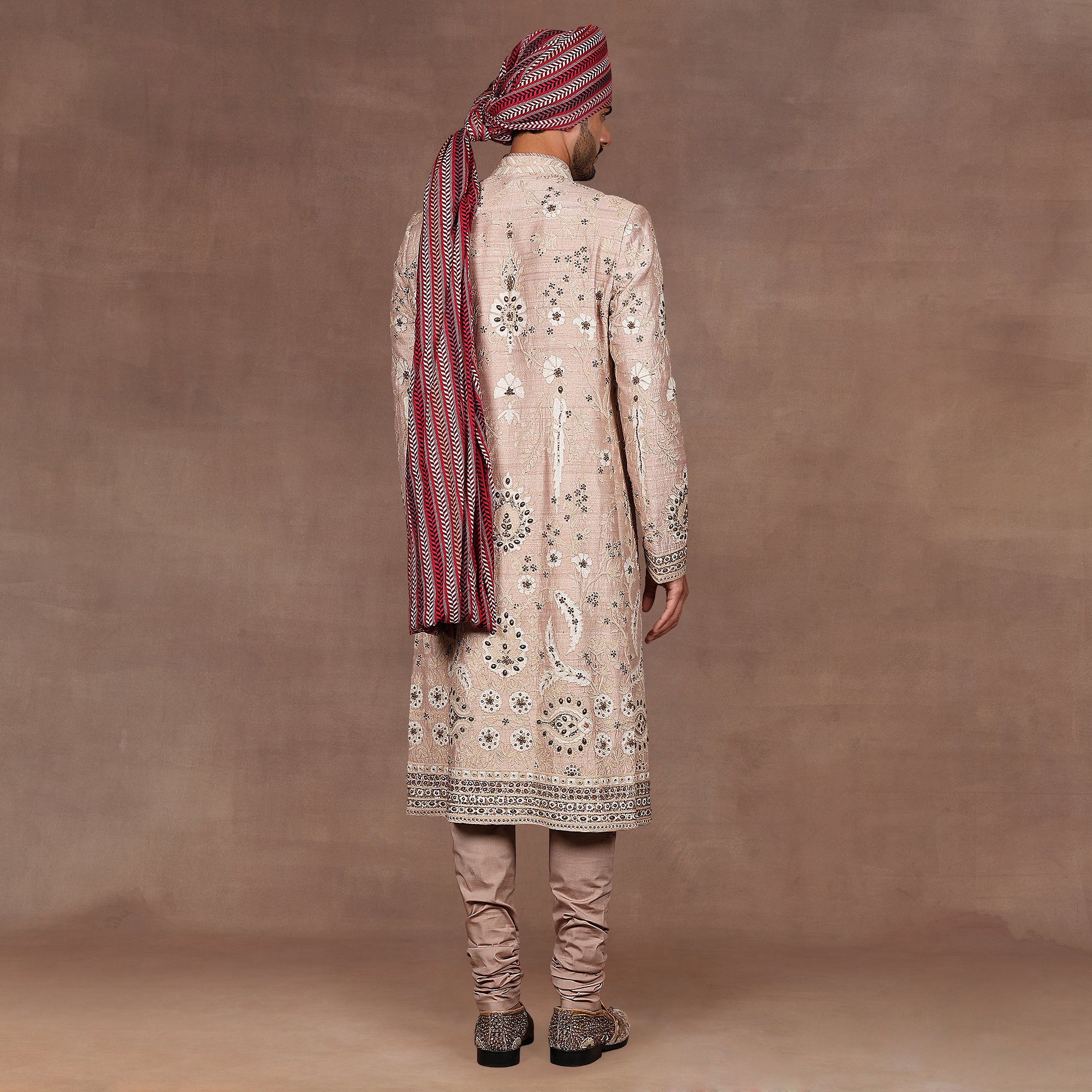 Multi Red Chevron Safa | EAST