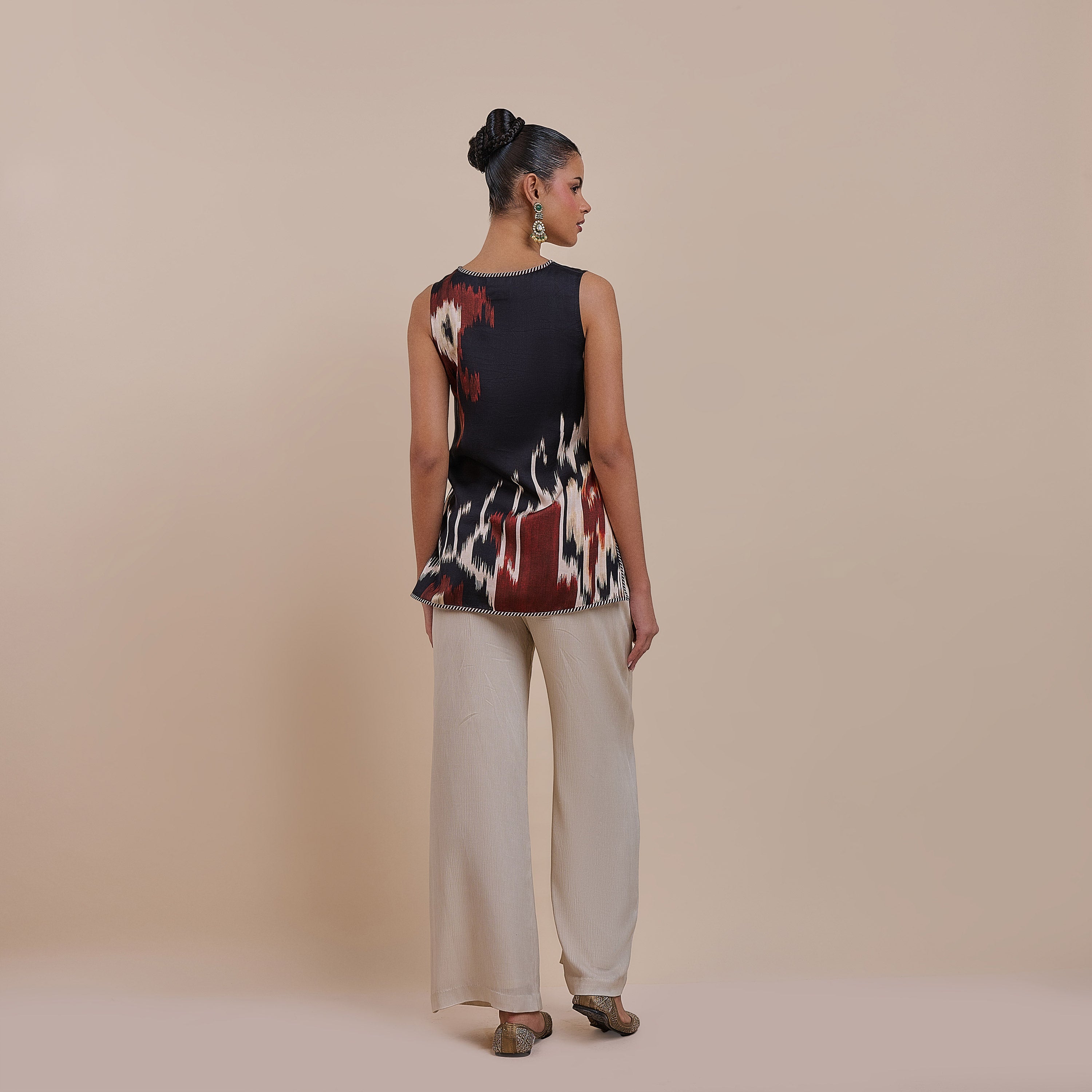 Noir - Ivory Coord Set | ATTH