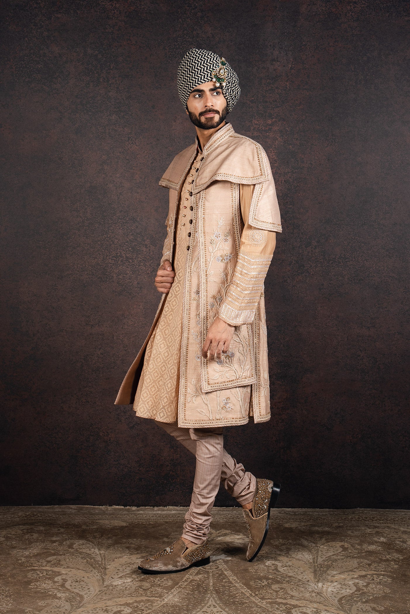 Pearl Nugrey Sherwani Set | MURAQQA