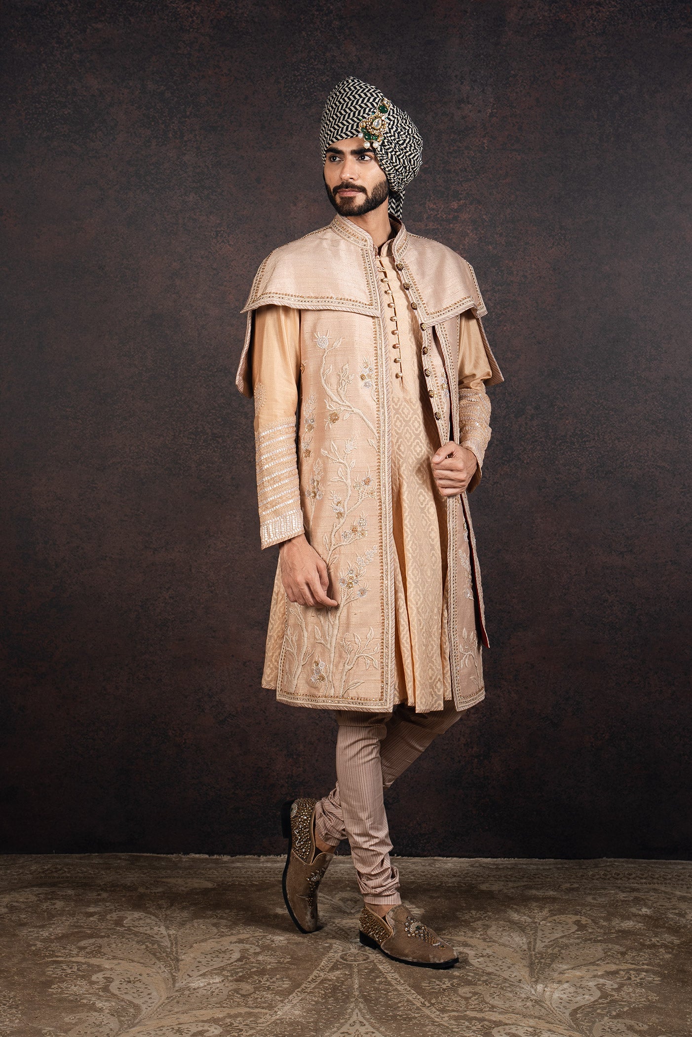Pearl Nugrey Sherwani Set | MURAQQA
