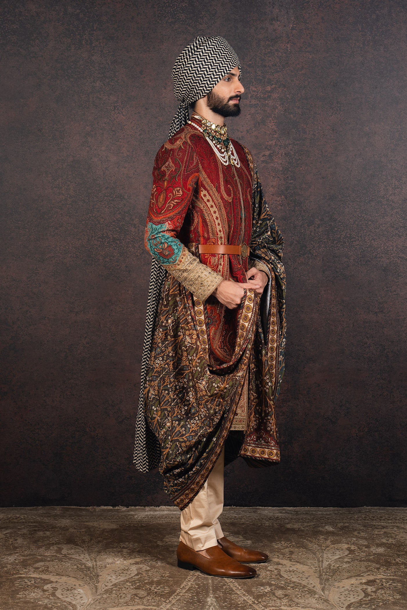 Red Jamawar Sherwani Set | MURAQQA