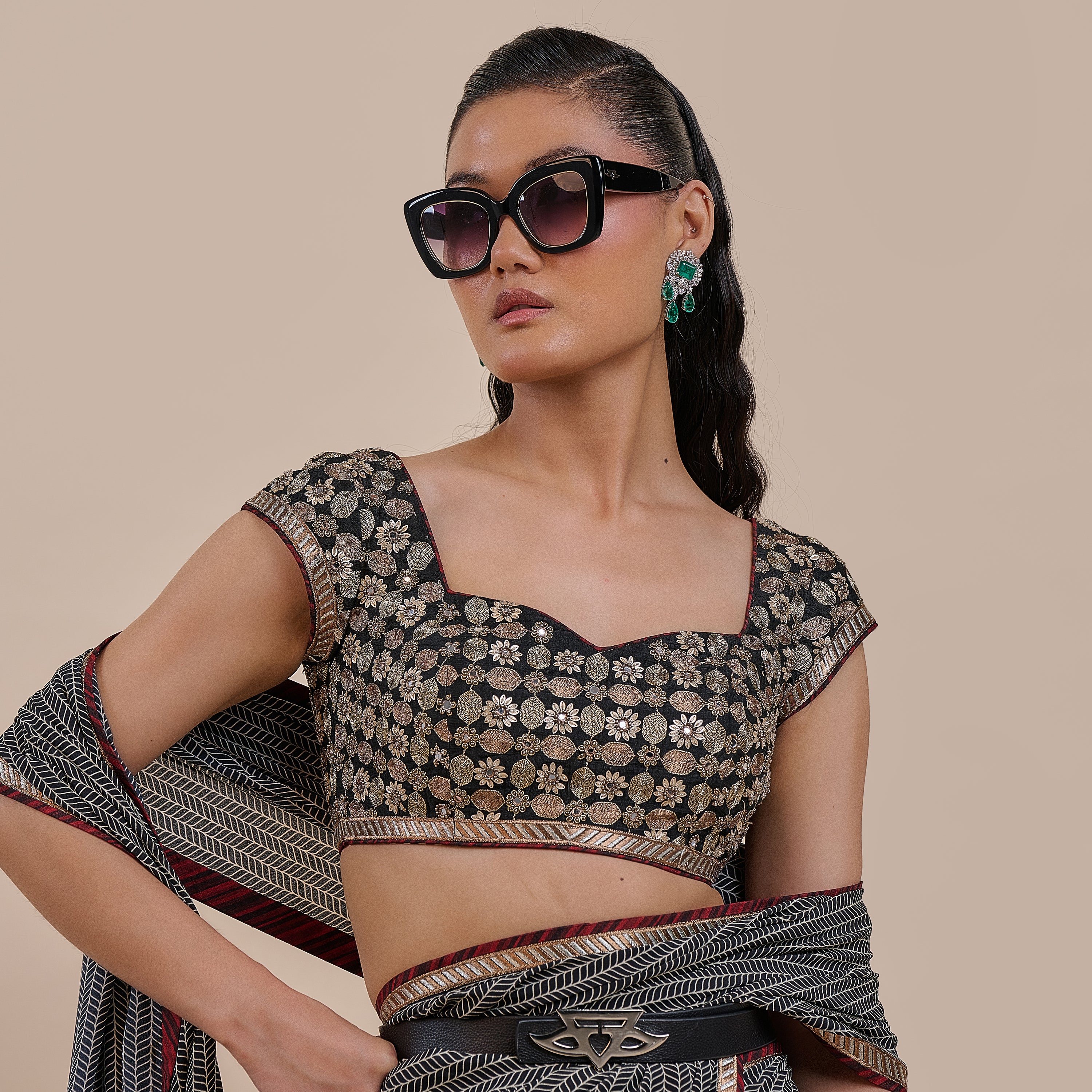 Striped Chevron Saree Set | ATTH