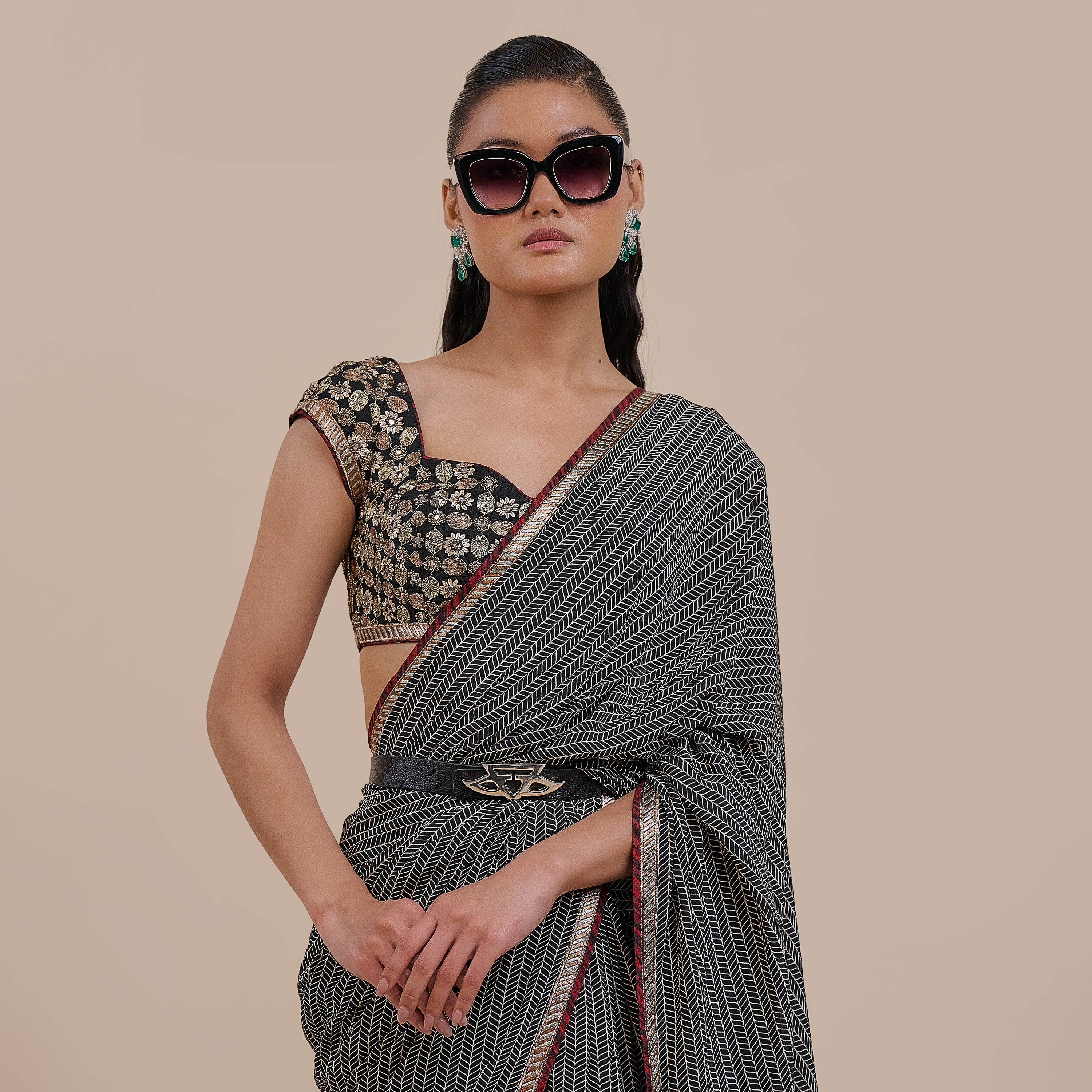 Striped Chevron Saree Set | ATTH
