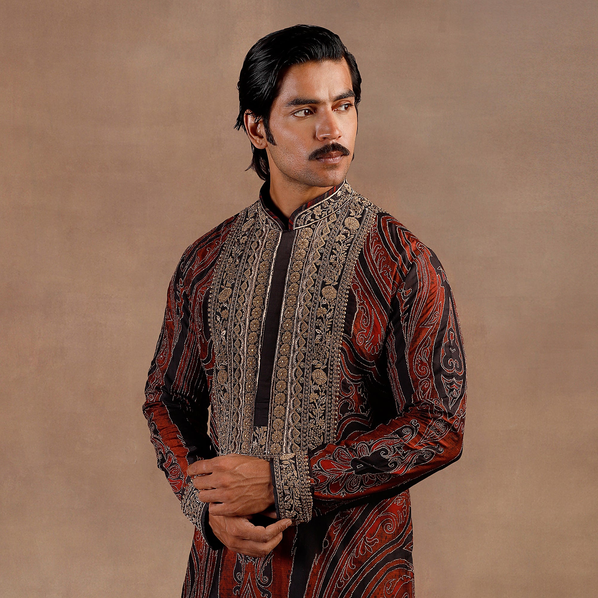 Vintage Red Janawaar Kurta Set | EAST