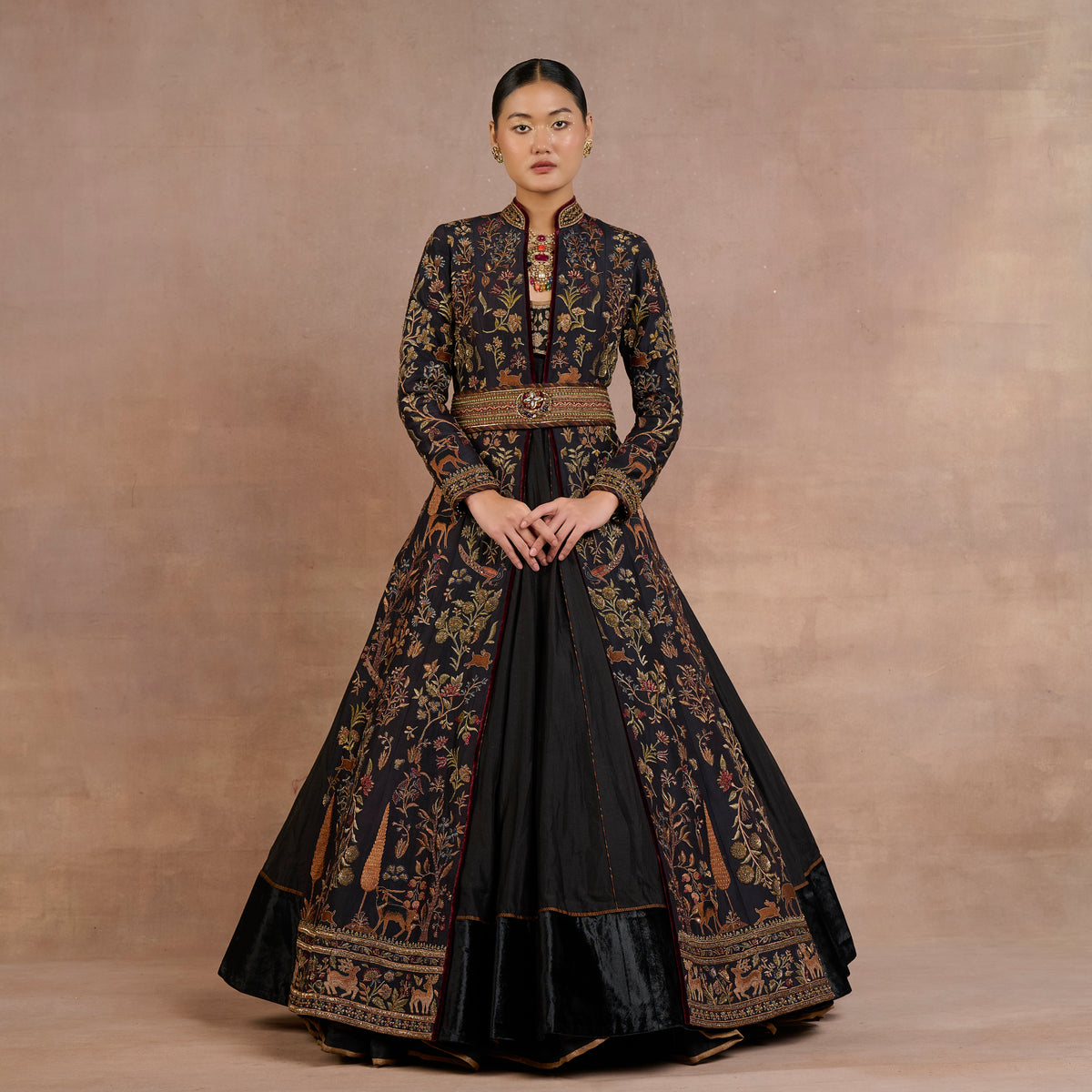 Noir Jacket Set | Siddi
