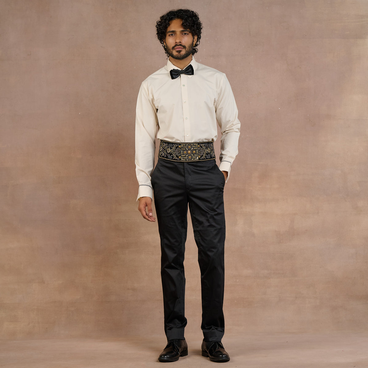 Noir Gold Tuxedo | Siddi