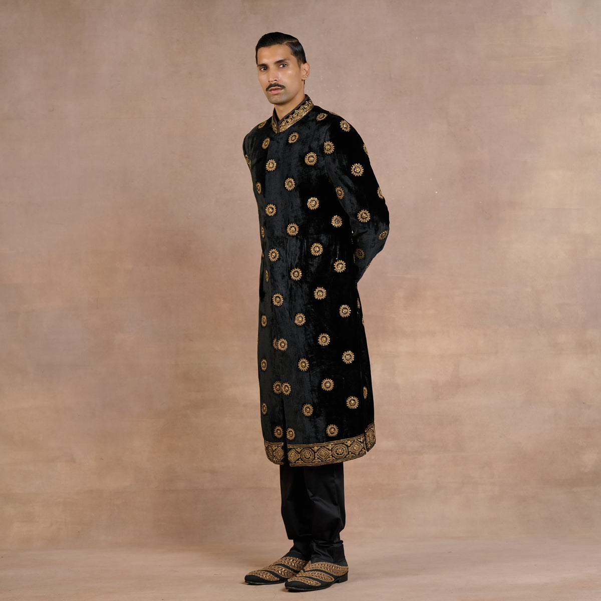 Noir Sherwani Set | Siddi