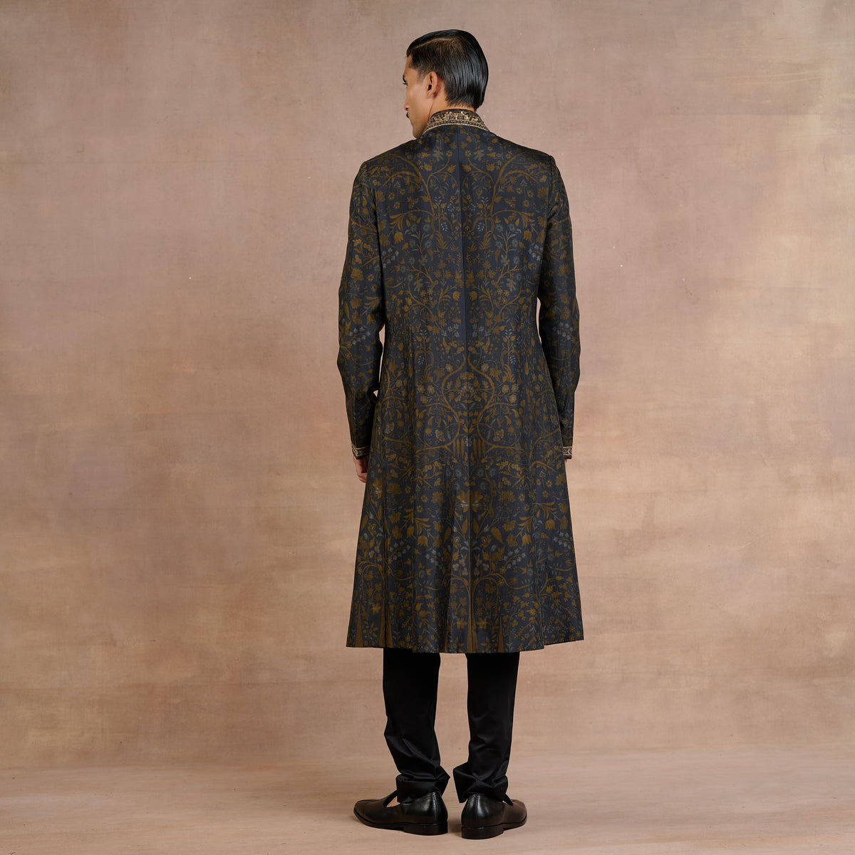 Noir Sherwani Set | Siddi
