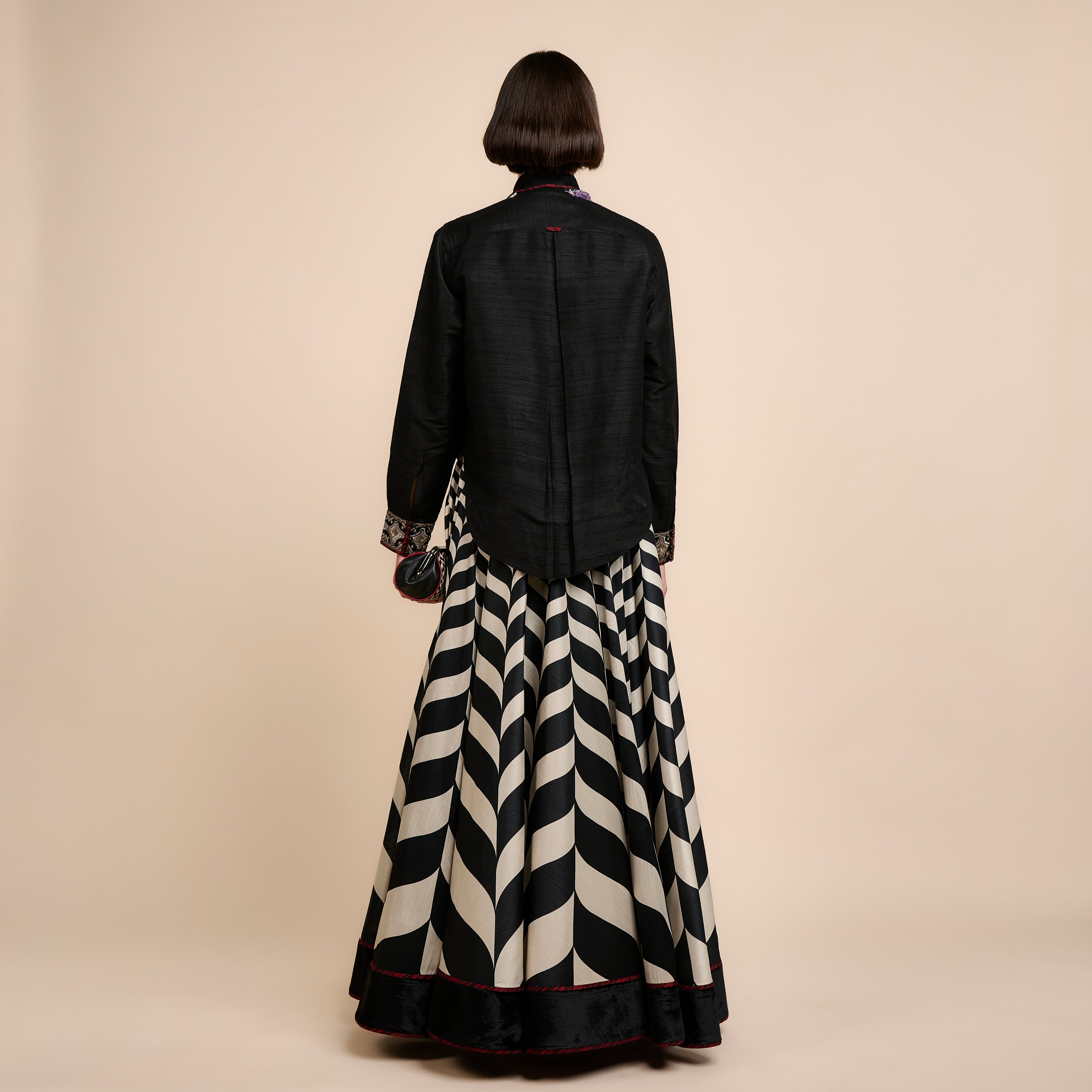 Noir Chevron Skirt Set | Nau