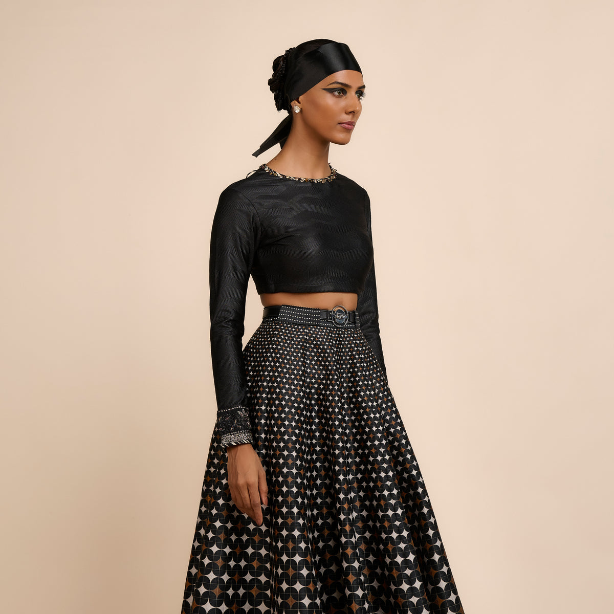 NOIR TUNIC | FESTIVE EDIT