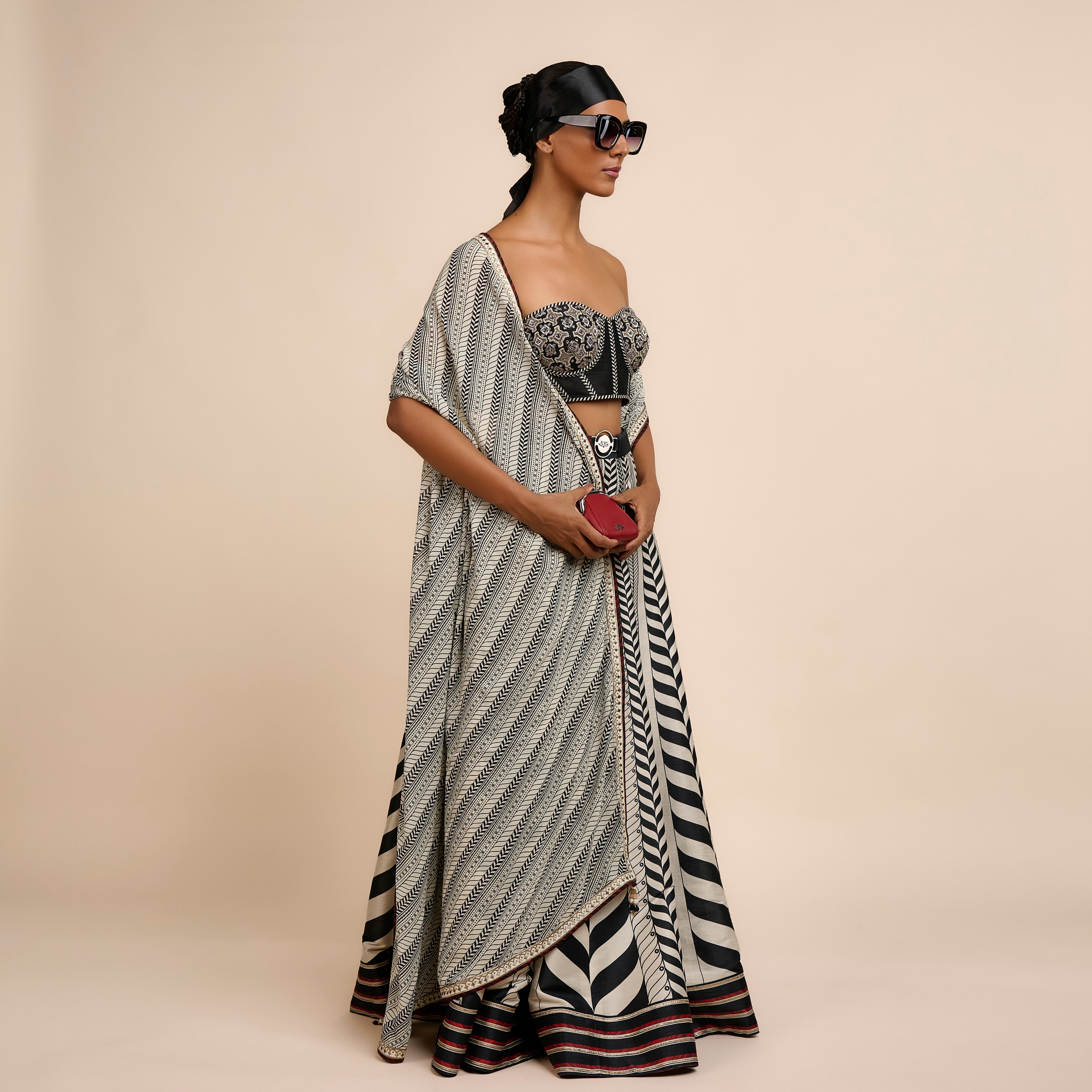 Ivory Chevron Stole | Nau