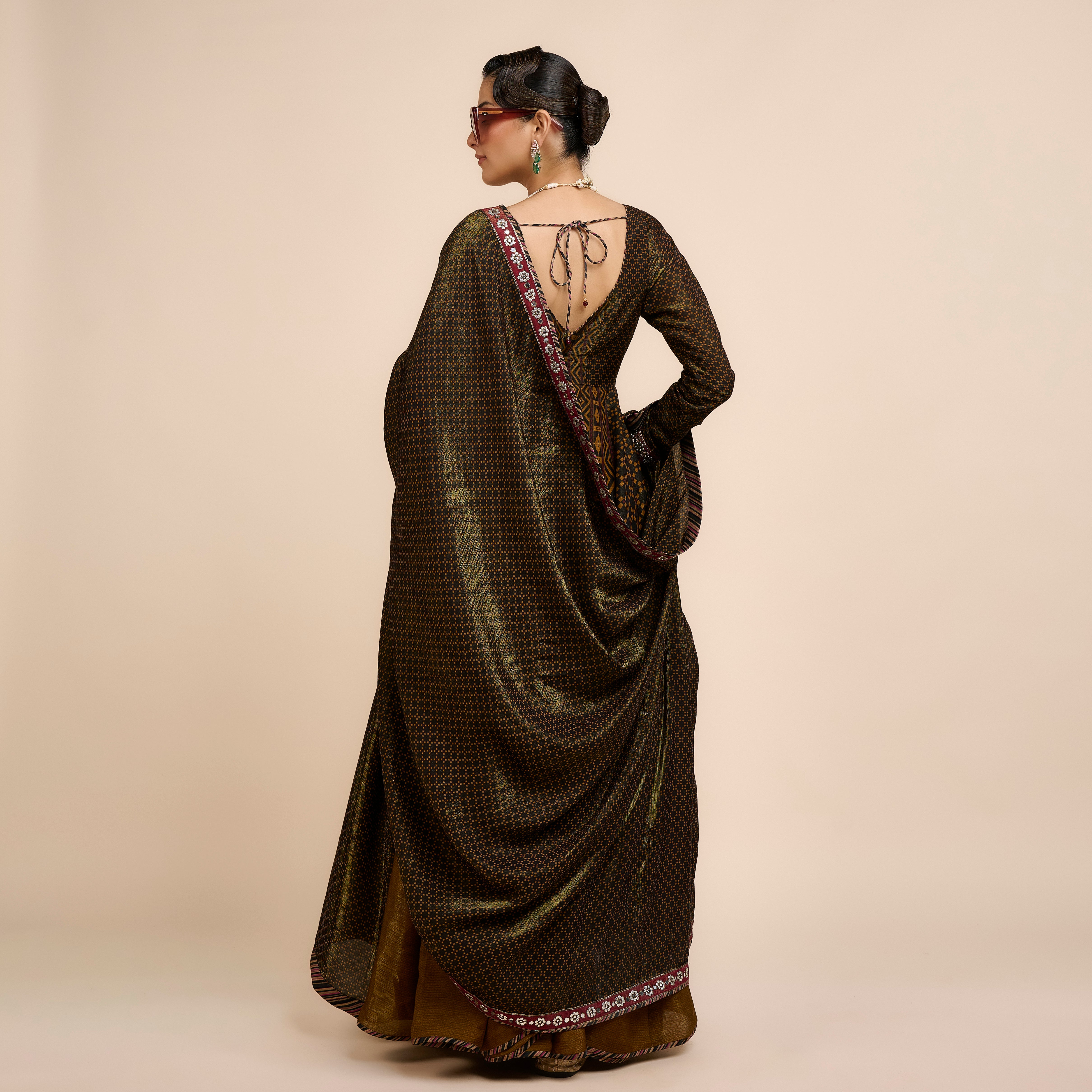 Metallic Ochre Stole | Nau