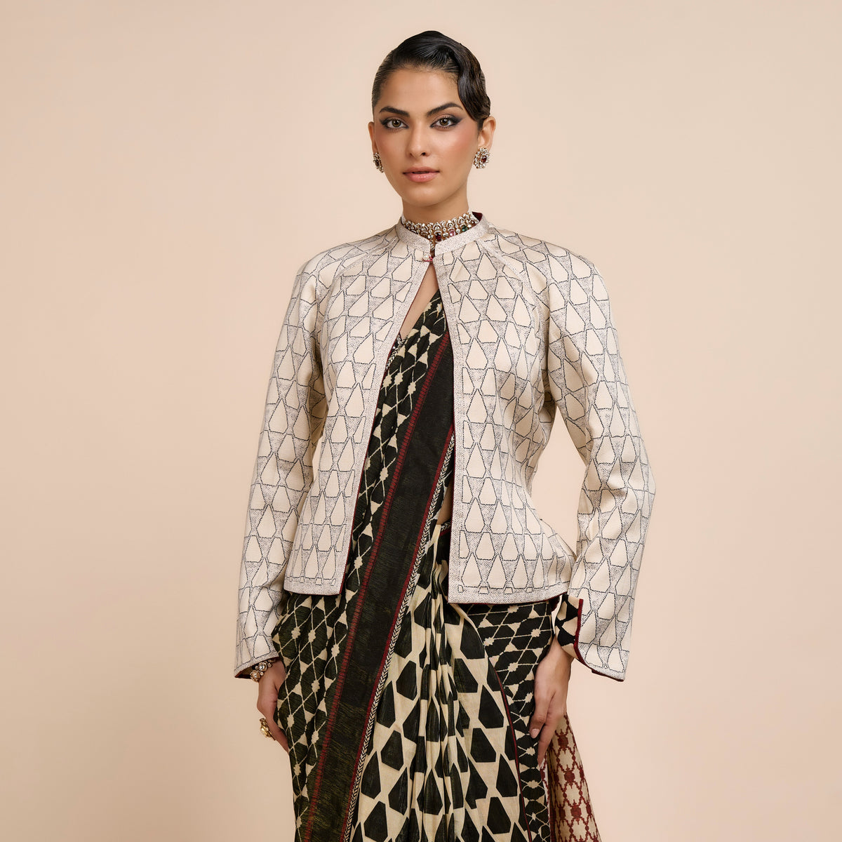 IVORY PRINTED REVERSIBE IKA JACKET | FESTIVE EDIT