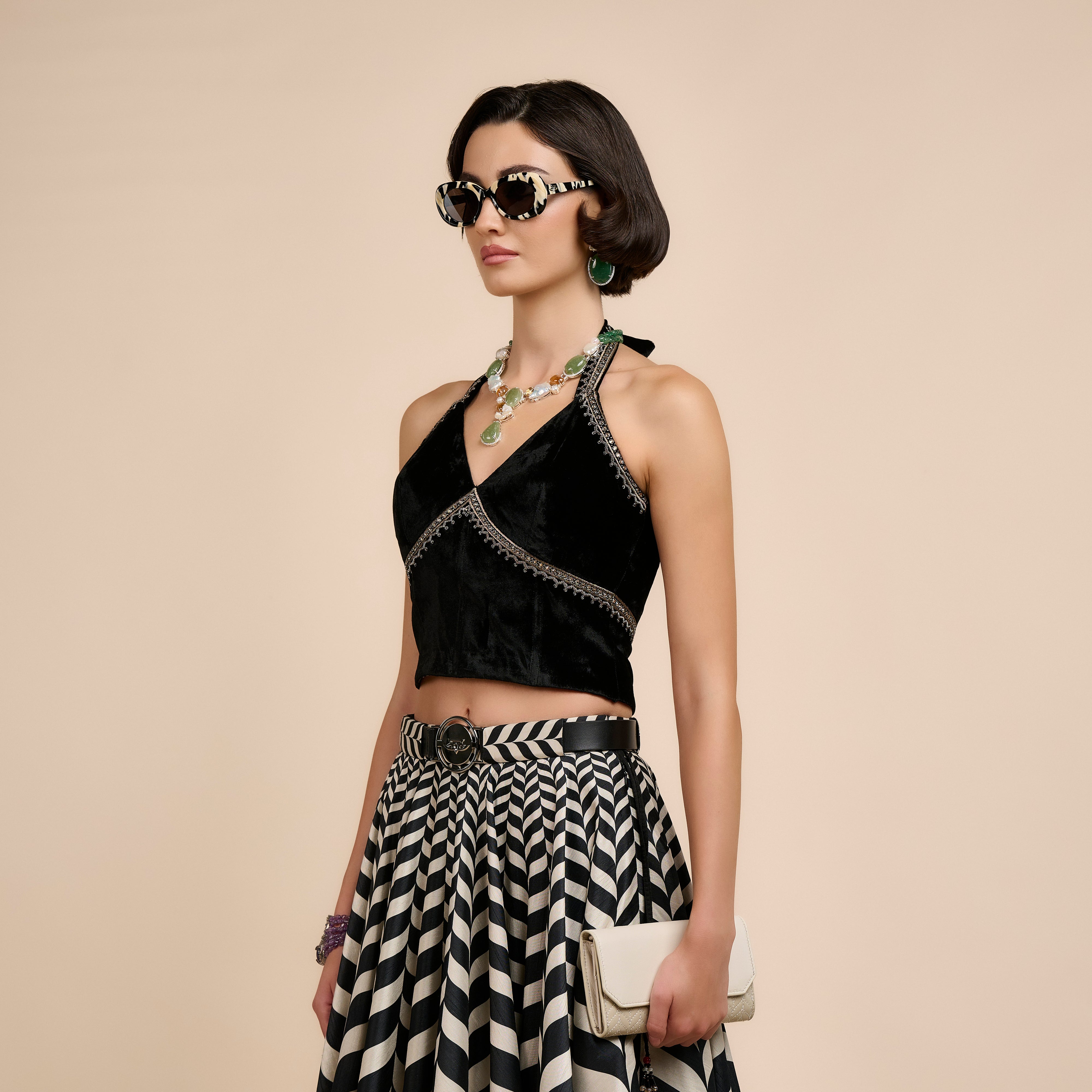 Noir Velvet Top | Nau