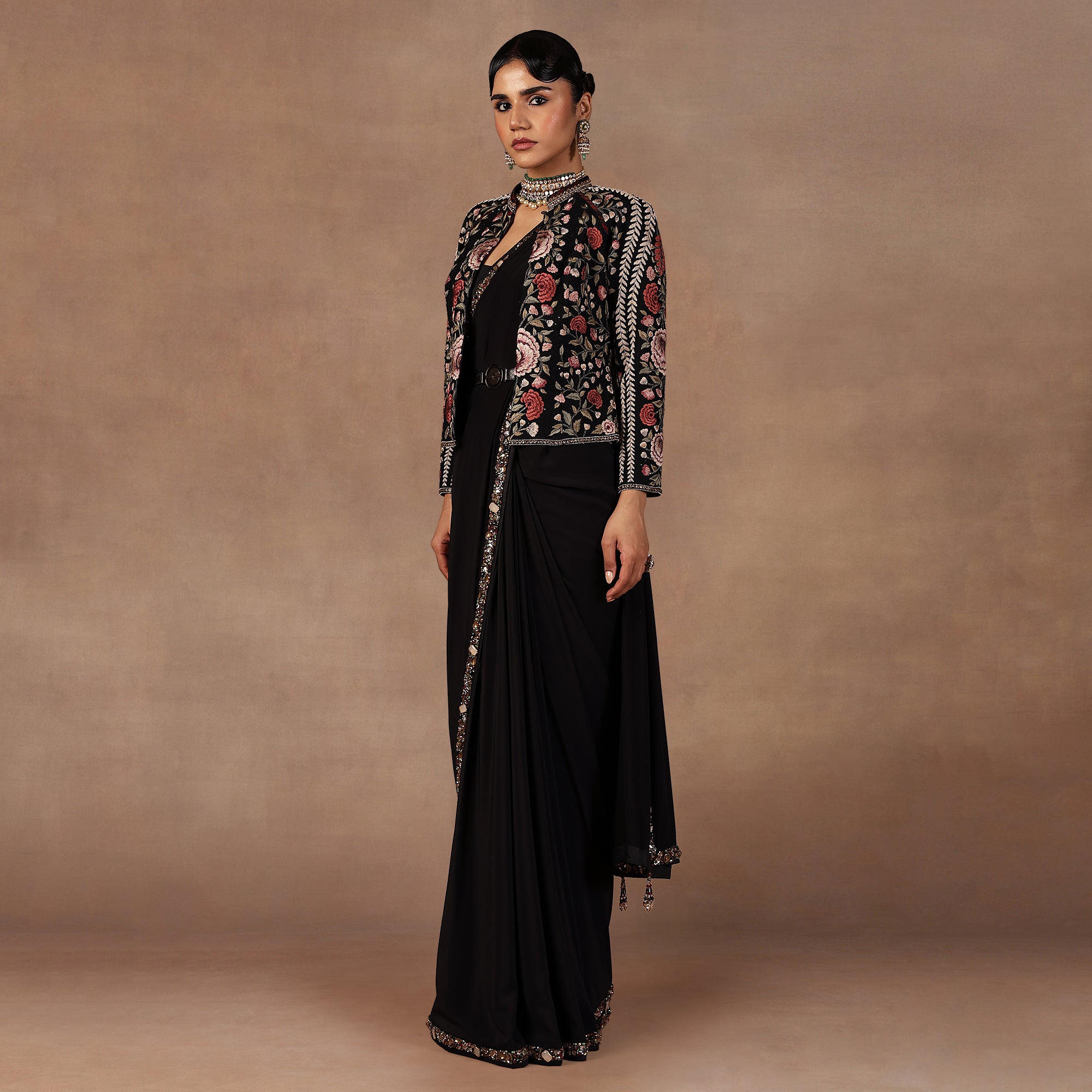 Noir Alika Jacket | EAST