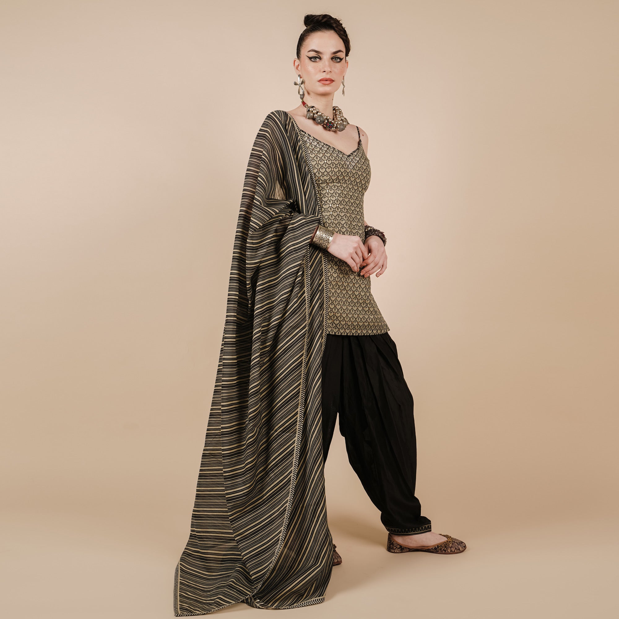 Soft Beige Short Tunic Set | CHAR