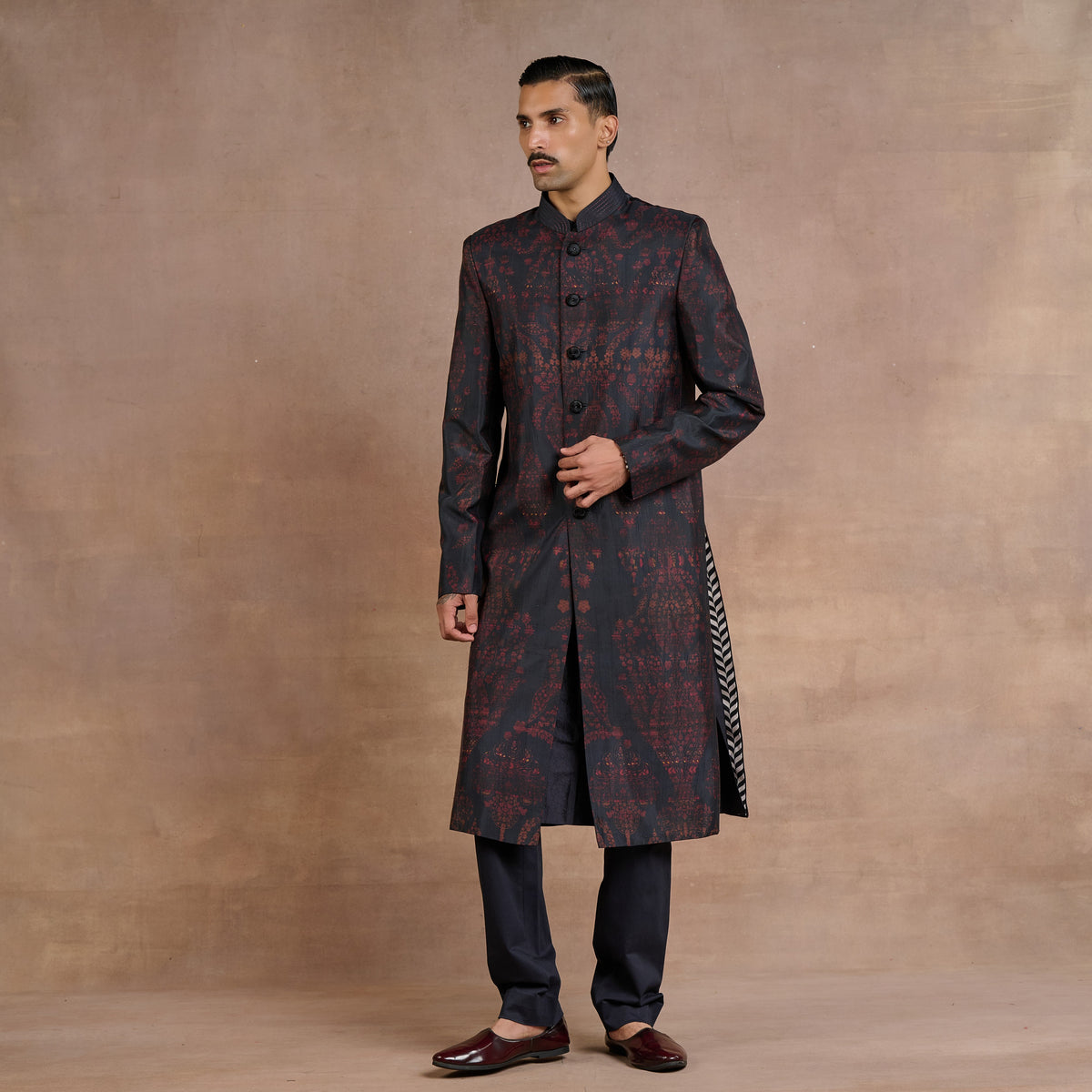 Noir Sherwani Set | Siddi