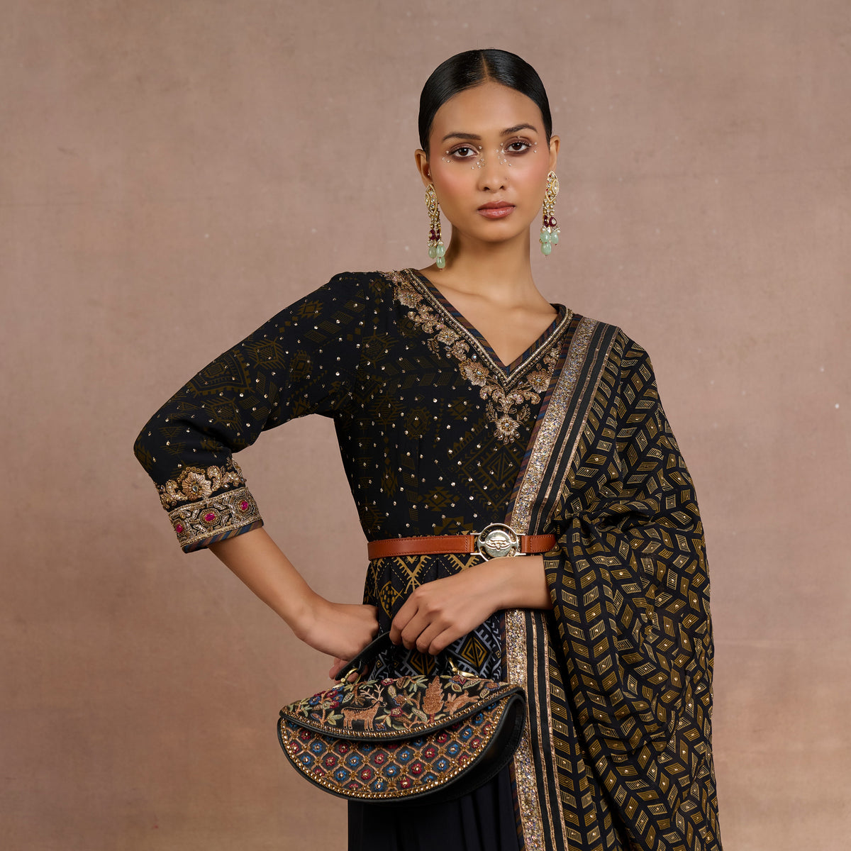 Noir Anarkali Set | Siddi