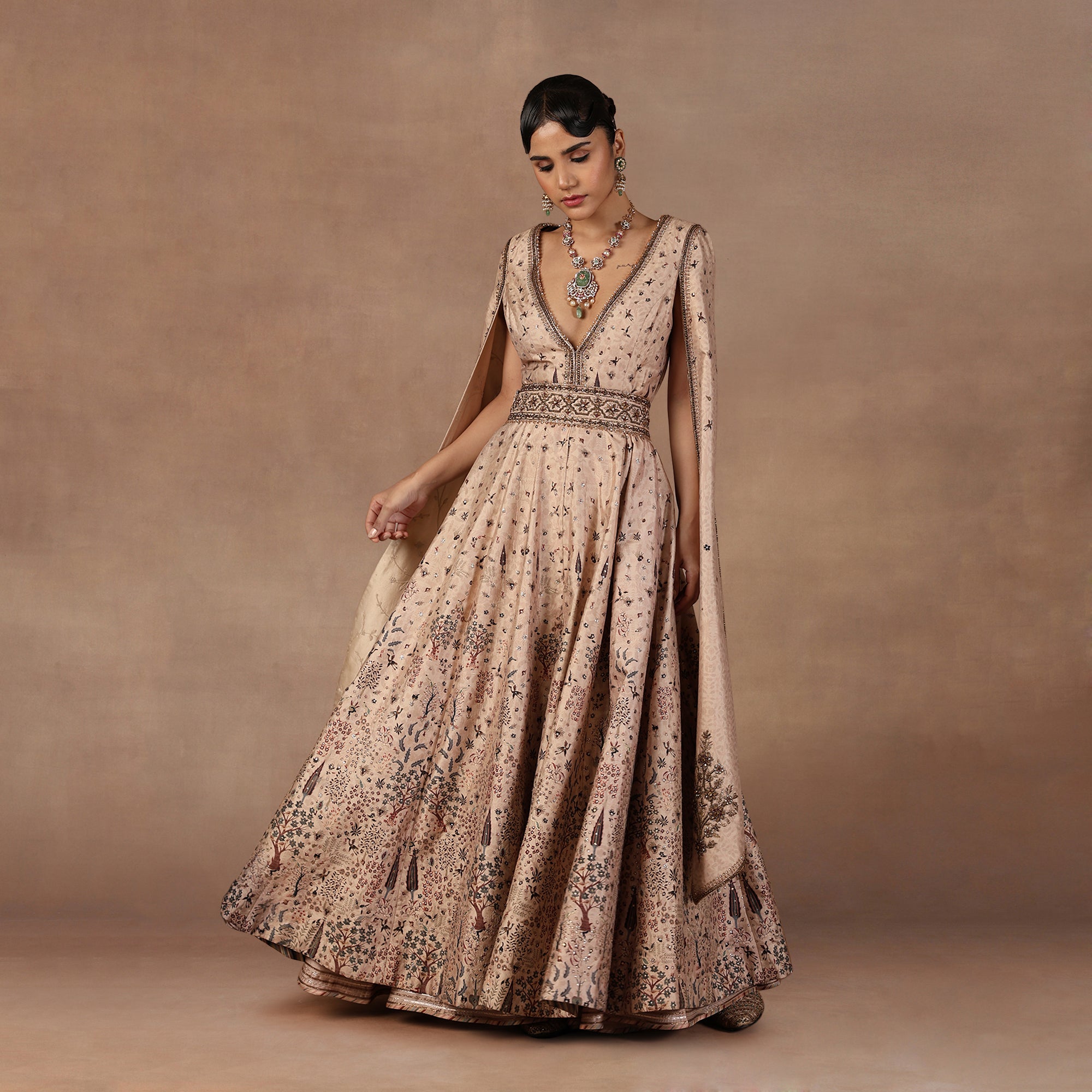 Almond Ivory Jacket Set | EAST